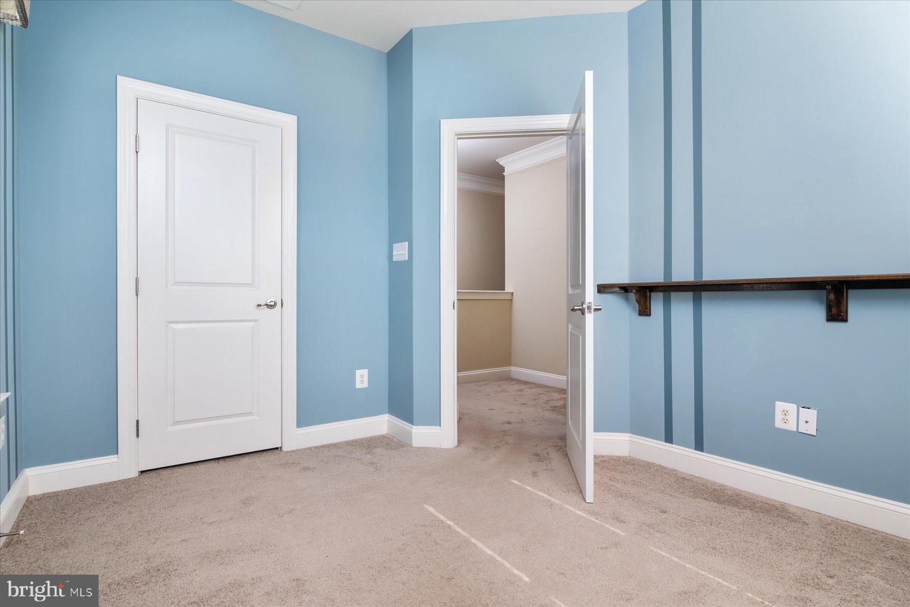 TANYARD SPRINGS - Residential Lease