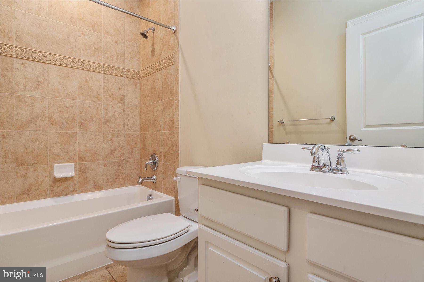 TANYARD SPRINGS - Residential Lease