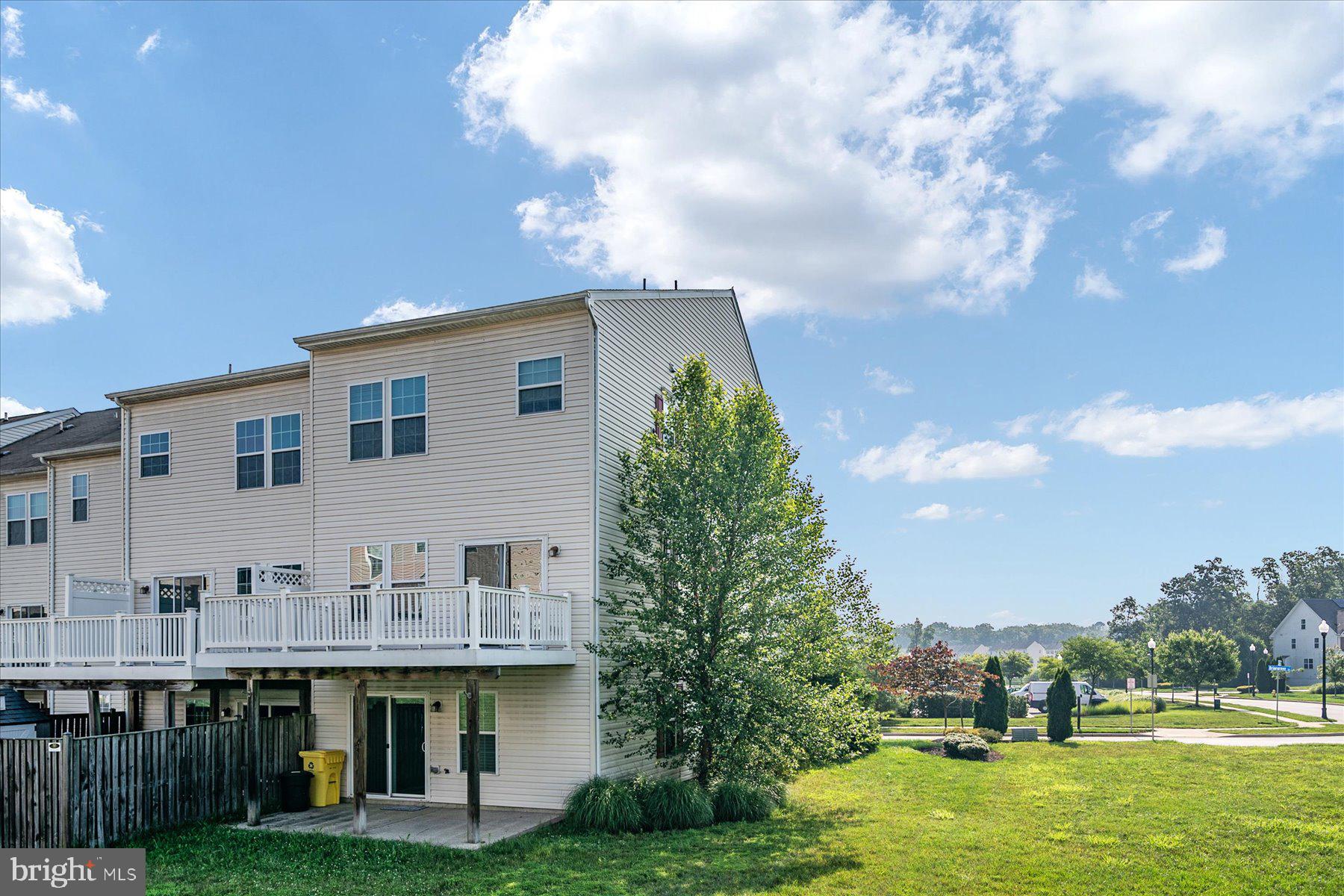 TANYARD SPRINGS - Residential Lease