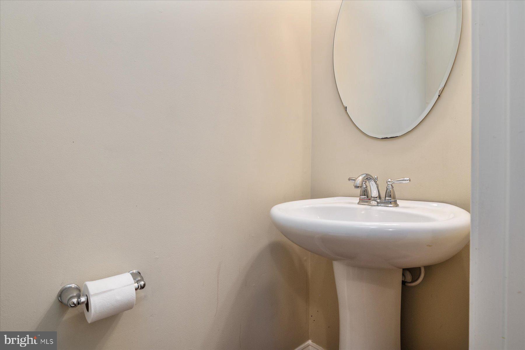 TANYARD SPRINGS - Residential Lease