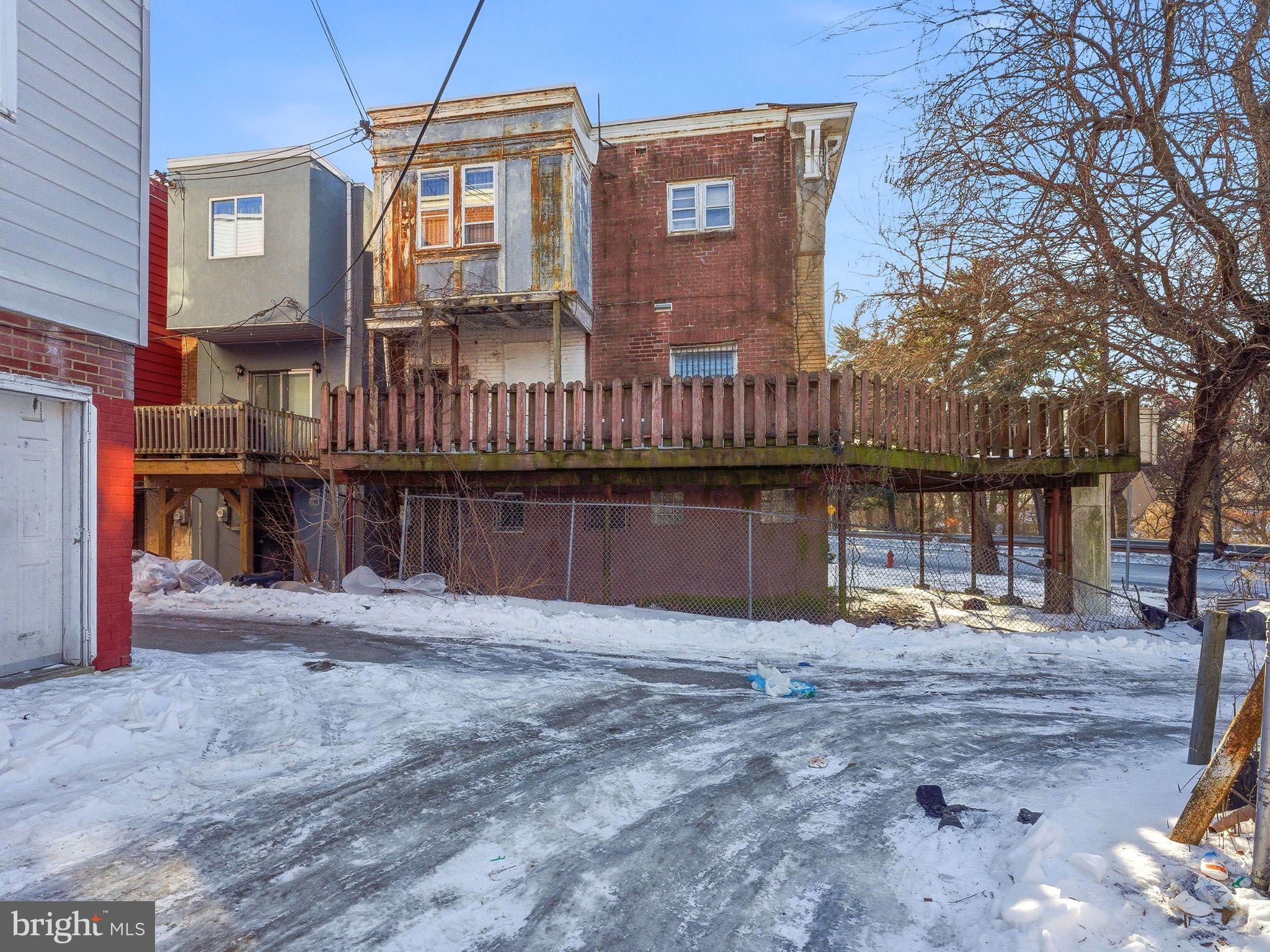 COBBS CREEK - Residential