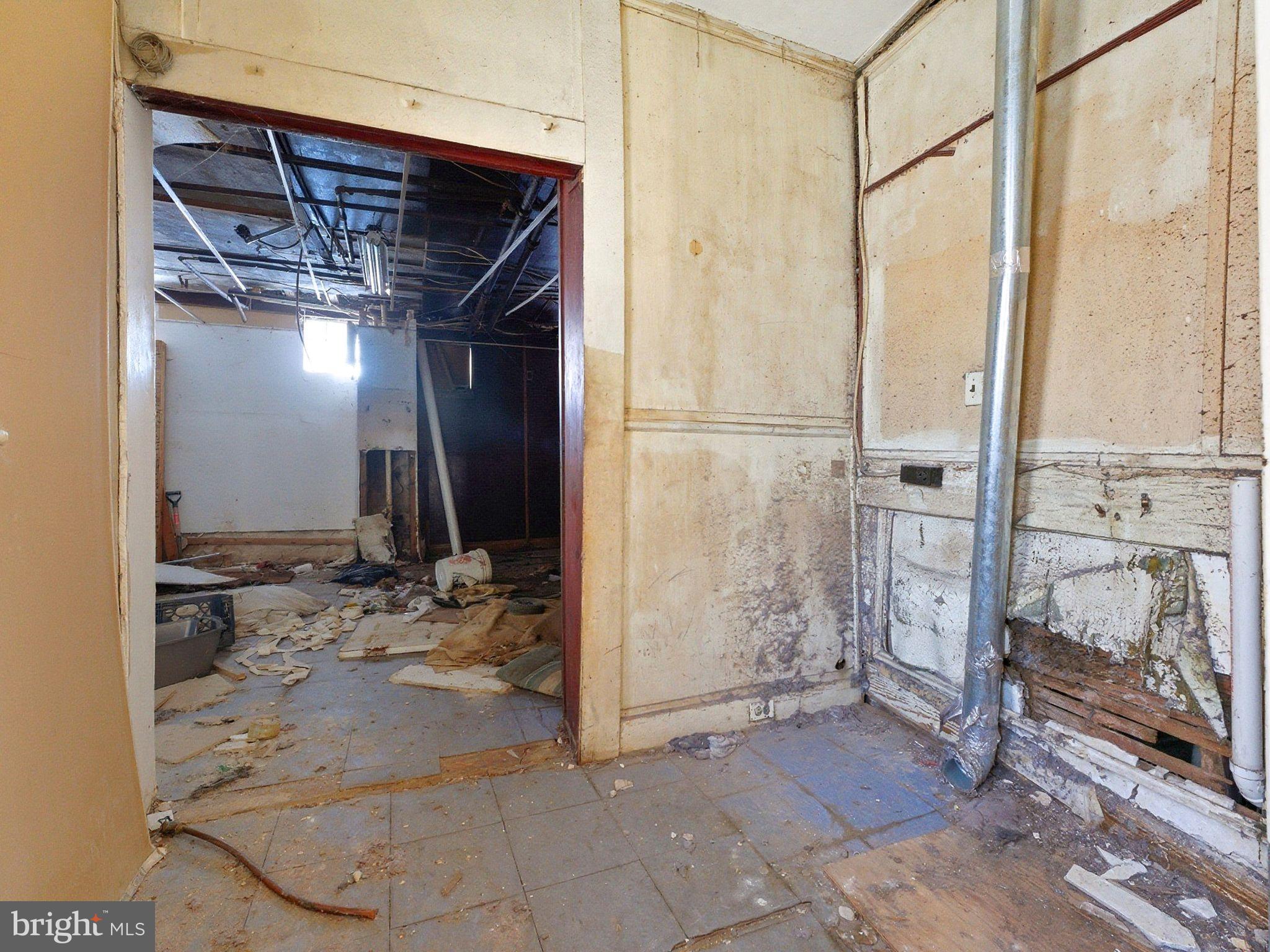 COBBS CREEK - Residential