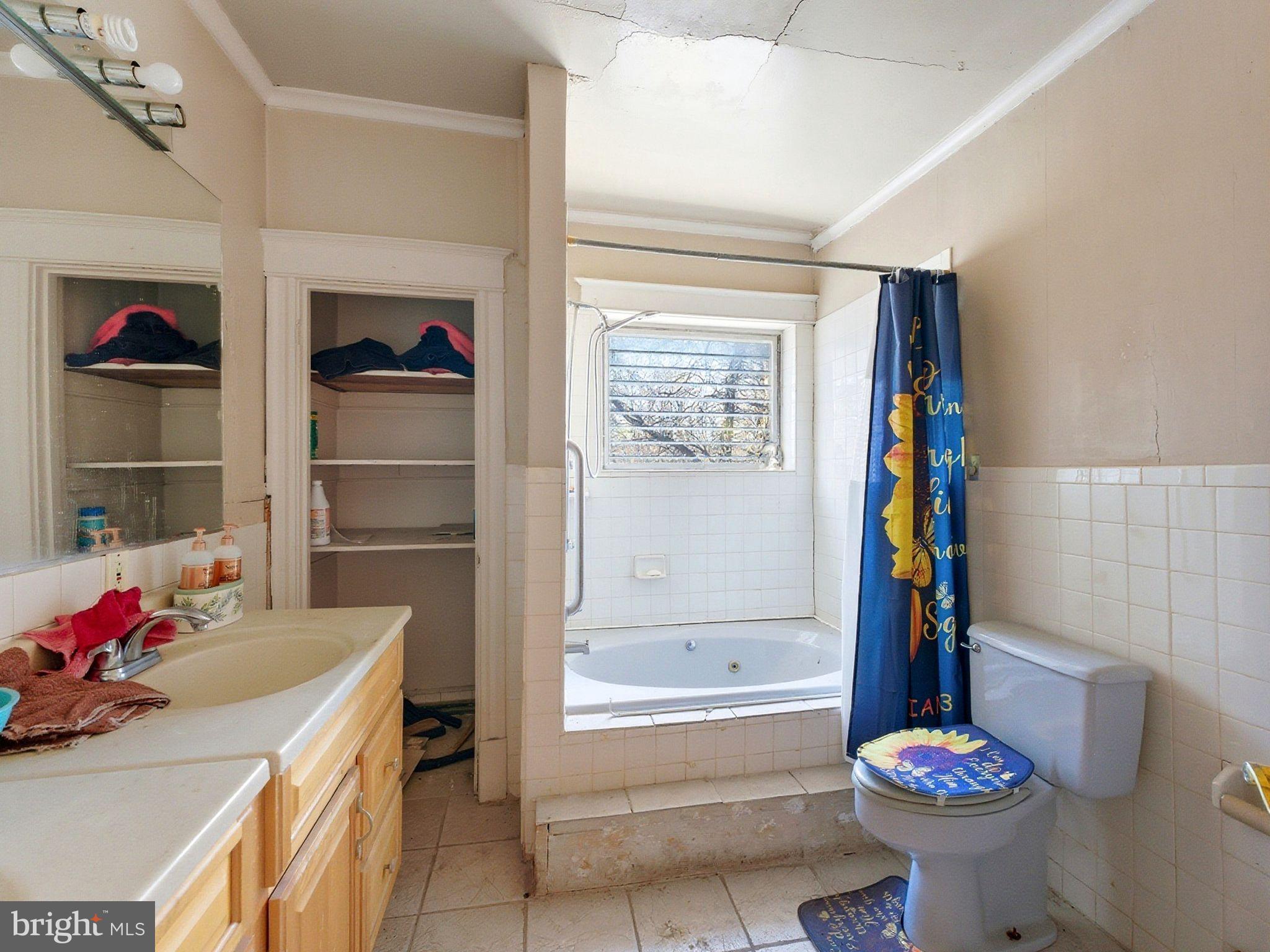 COBBS CREEK - Residential