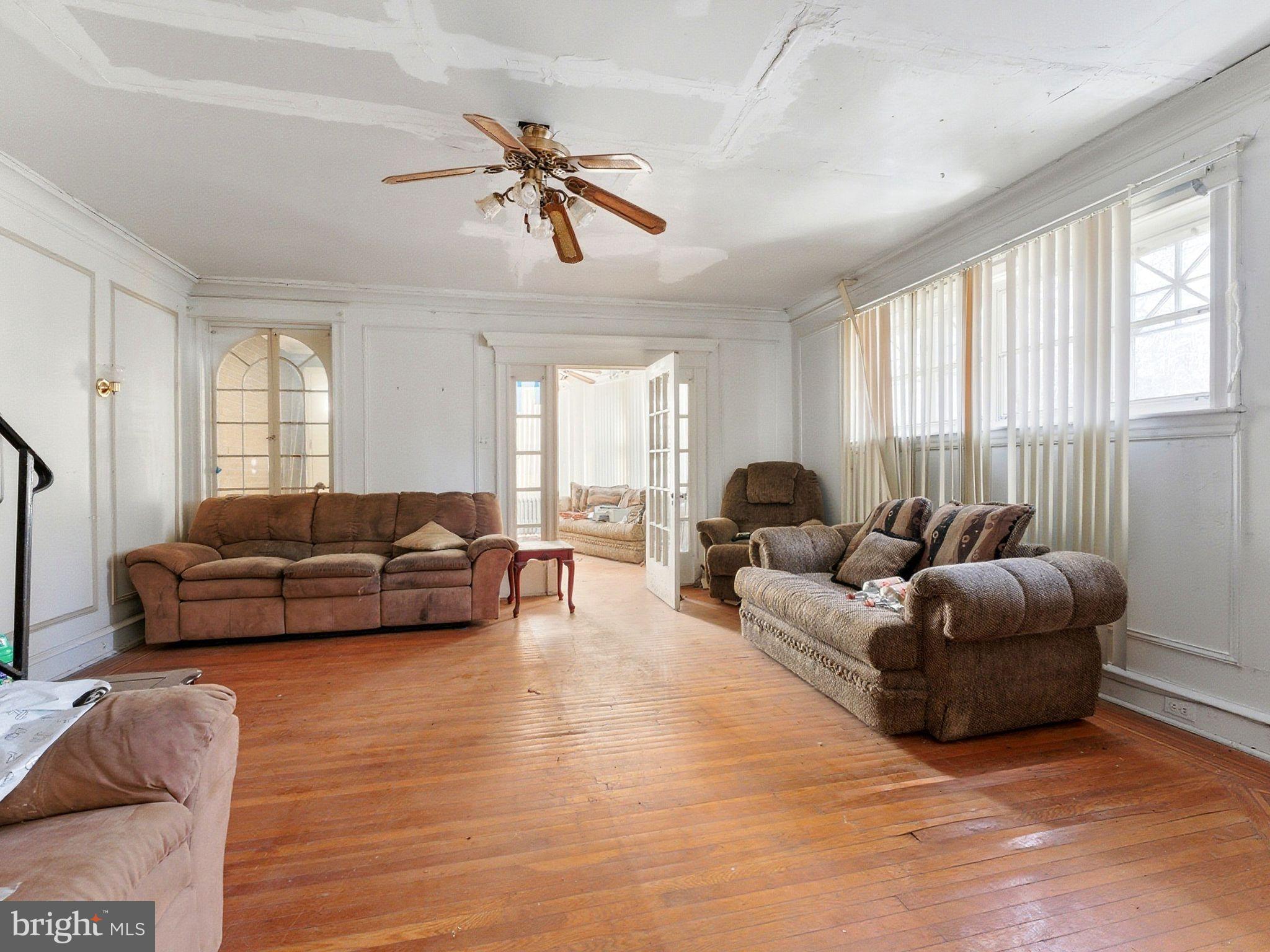 COBBS CREEK - Residential