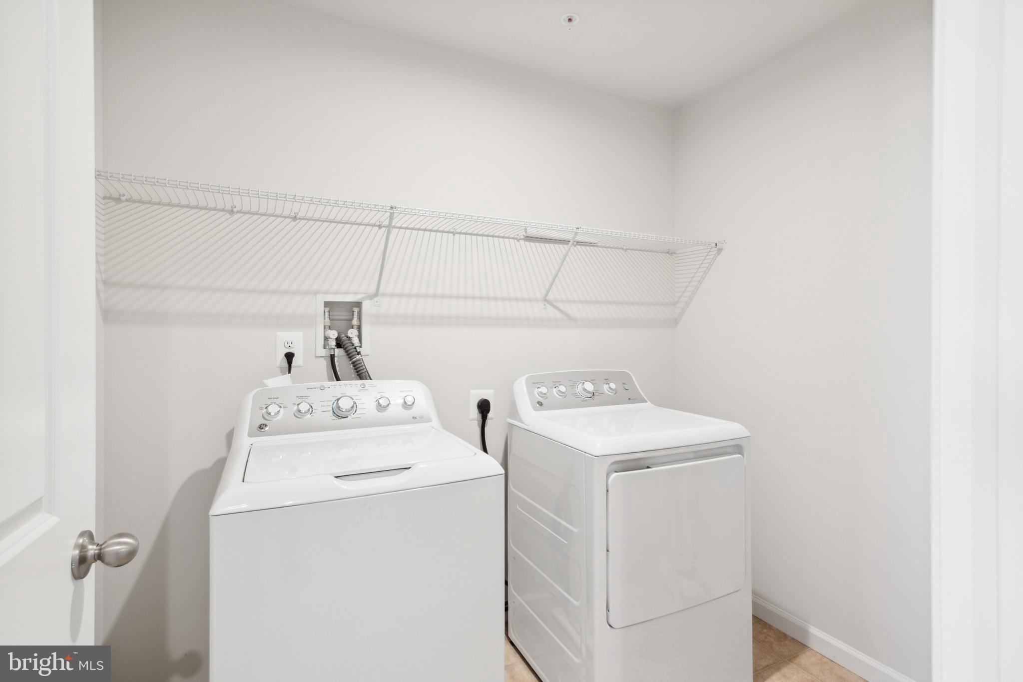 MEADE'S CROSSING - Residential