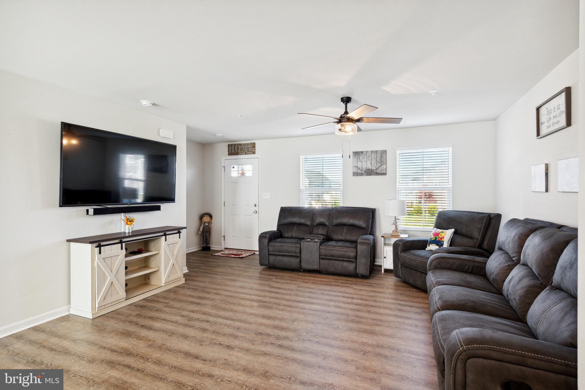 MEADE'S CROSSING - Residential