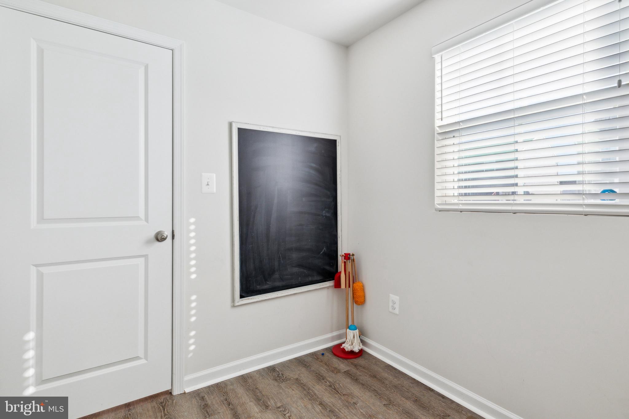 MEADE'S CROSSING - Residential