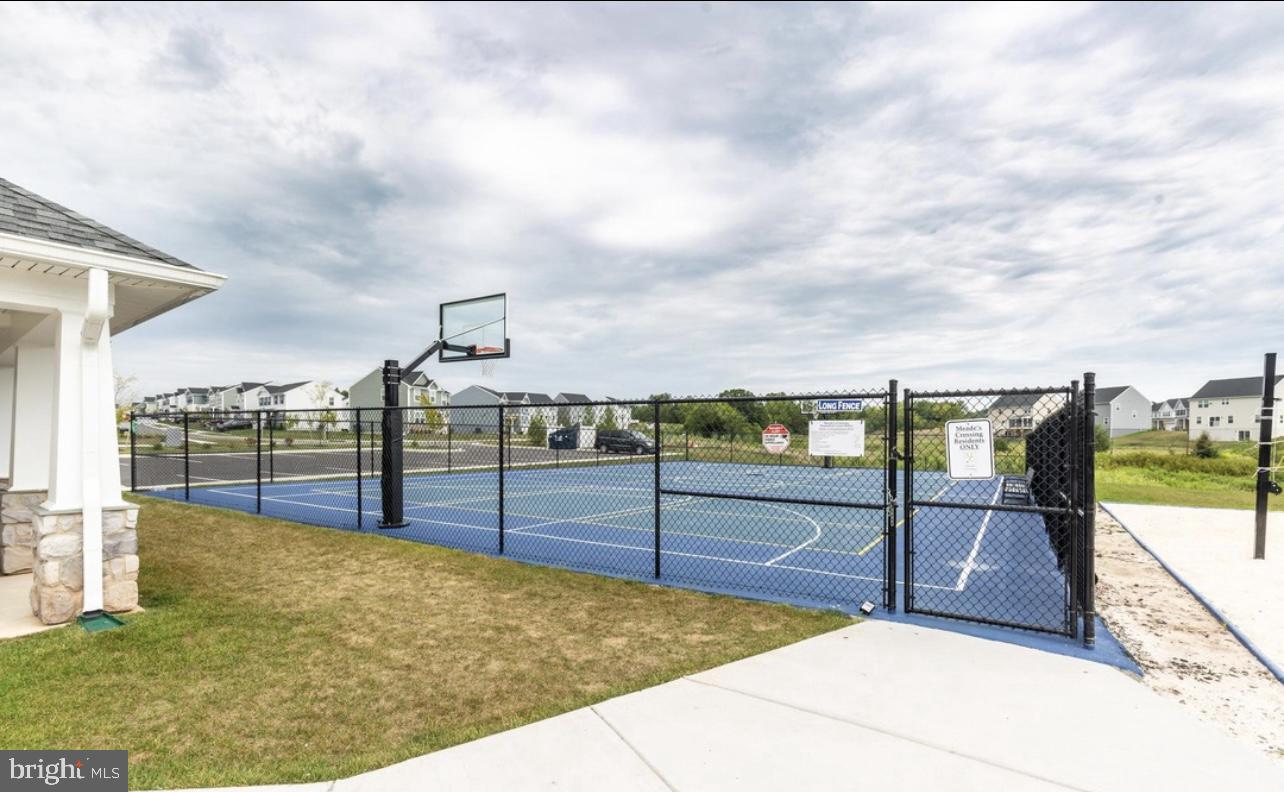 MEADE'S CROSSING - Residential