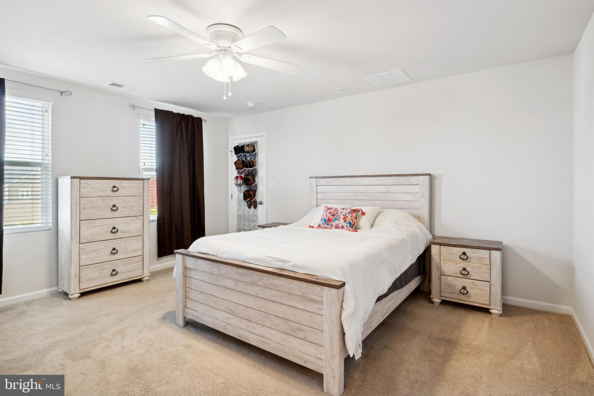 MEADE'S CROSSING - Residential