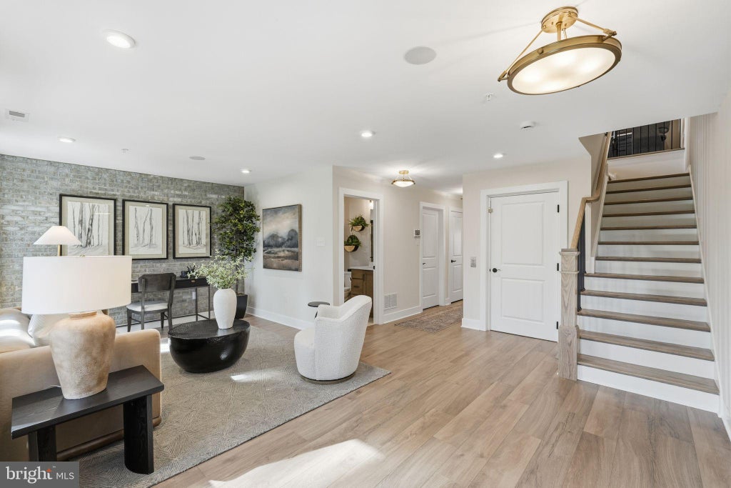 Photo of 422 Pennybrook Court #10 REDFORD INTERIOR, FLOURTOWN, PA 19031 (MLS # PAMC2176036)