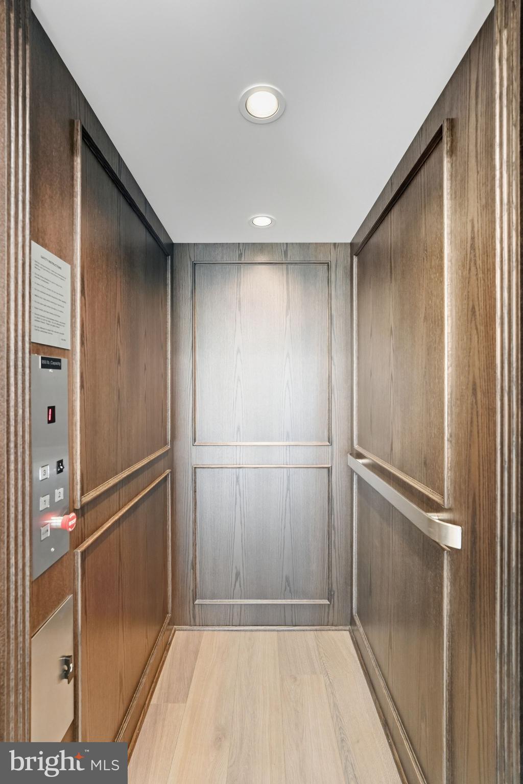 TOWNS AT PENNYBROOK - Residential