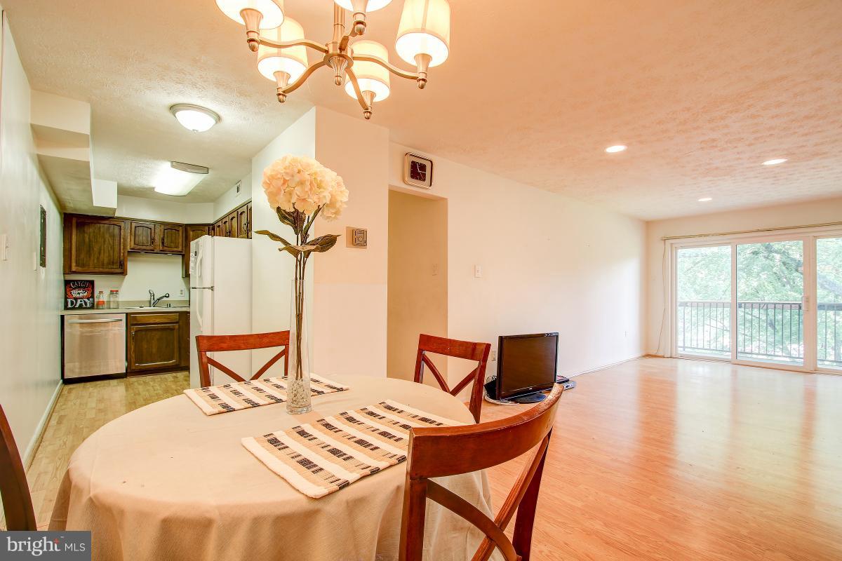 WEST SPRING - Residential