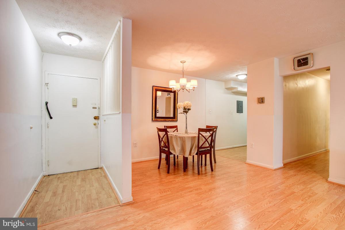 WEST SPRING - Residential