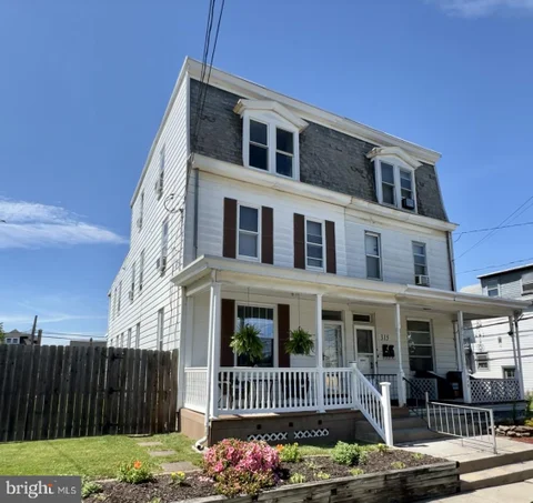 317 6th Street, New Cumberland, PA 17070 - #: PACB2054468
