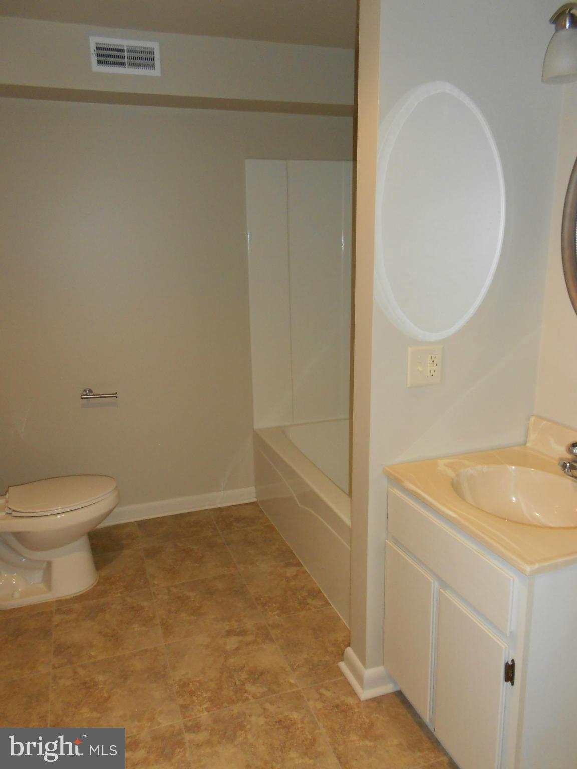 PENN NATIONAL - Residential Lease