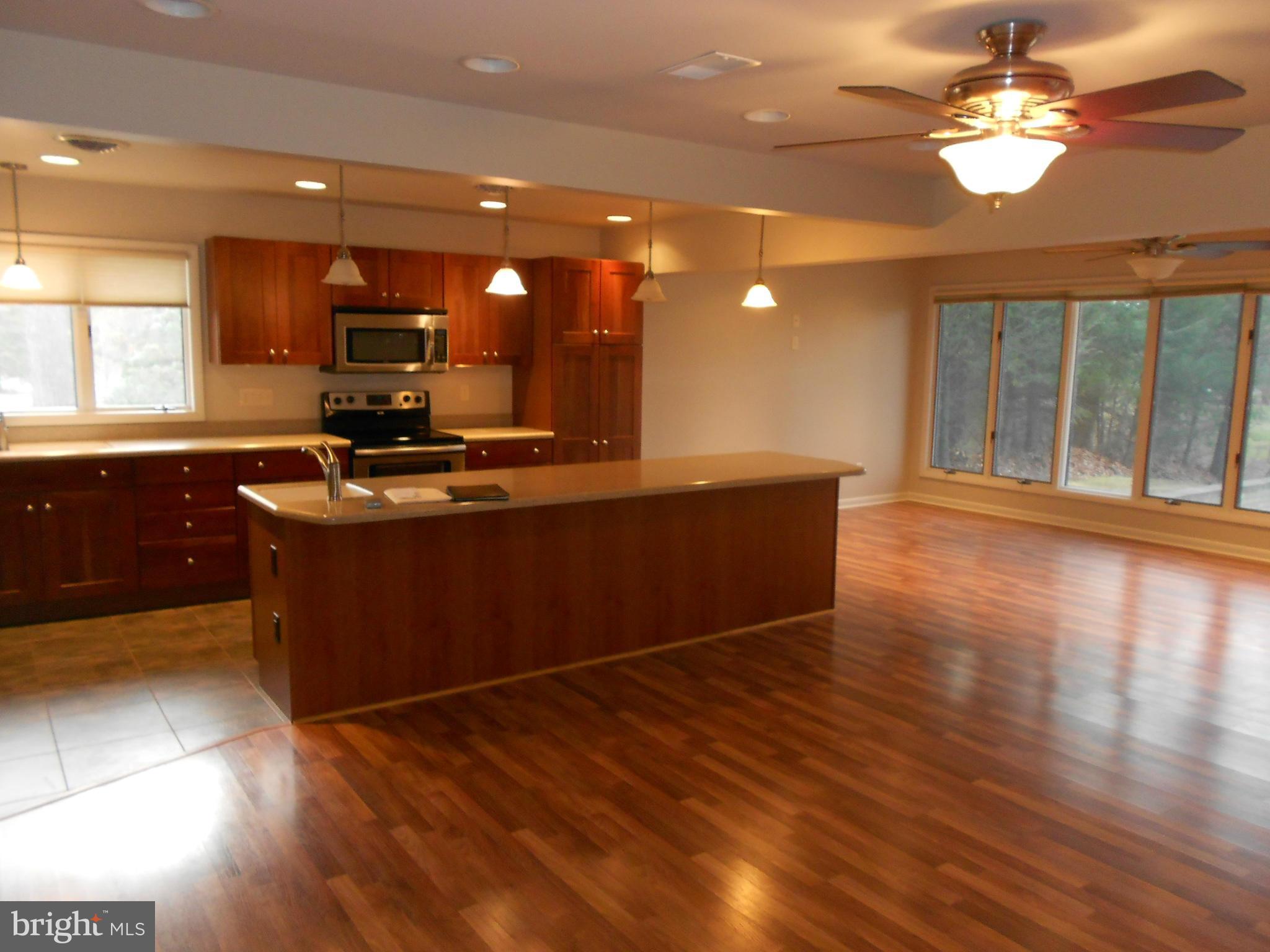 PENN NATIONAL - Residential Lease