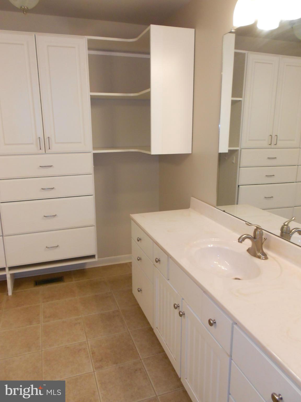 PENN NATIONAL - Residential Lease
