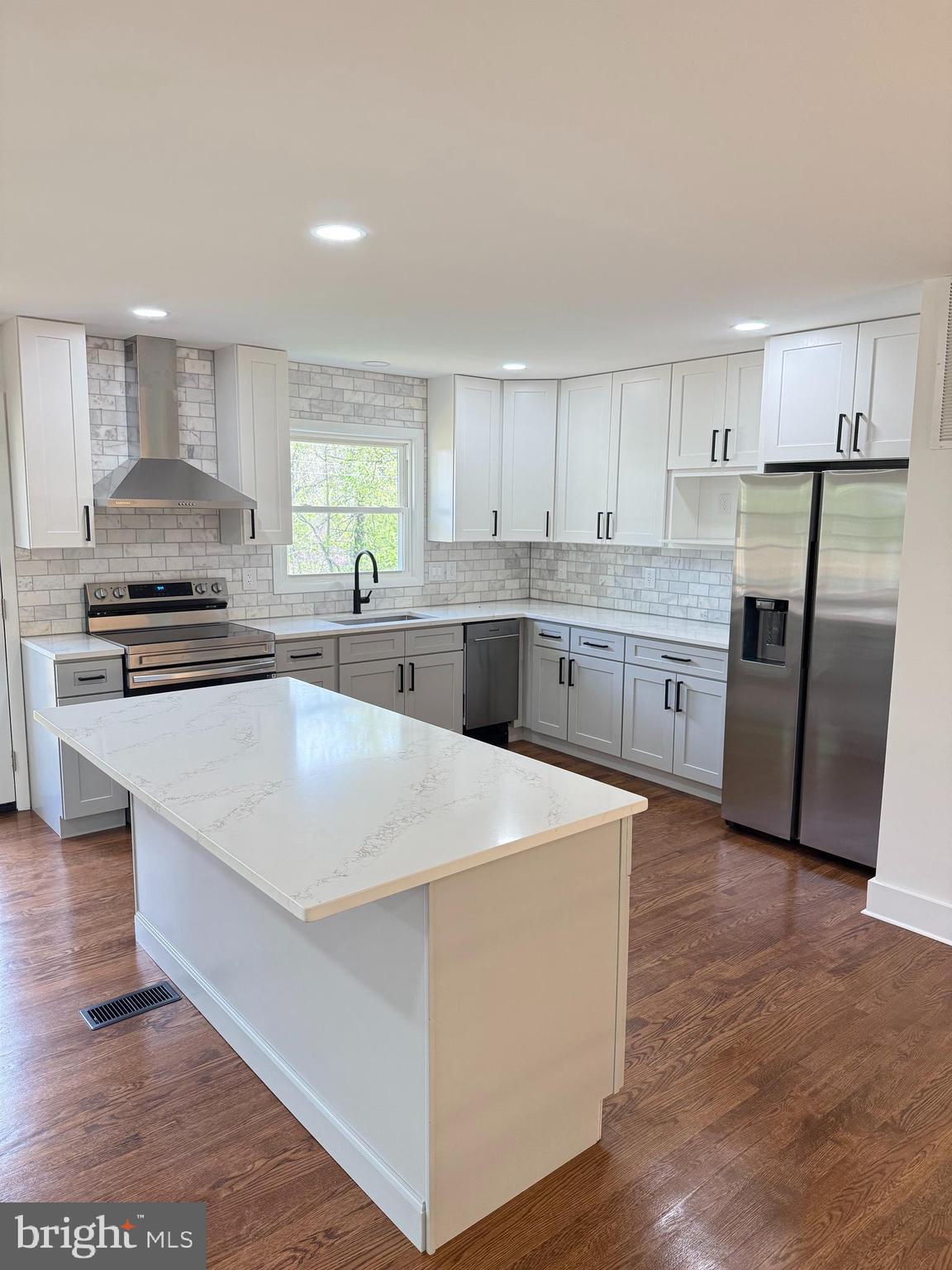 POST ROAD VILLAGE - Residential Lease