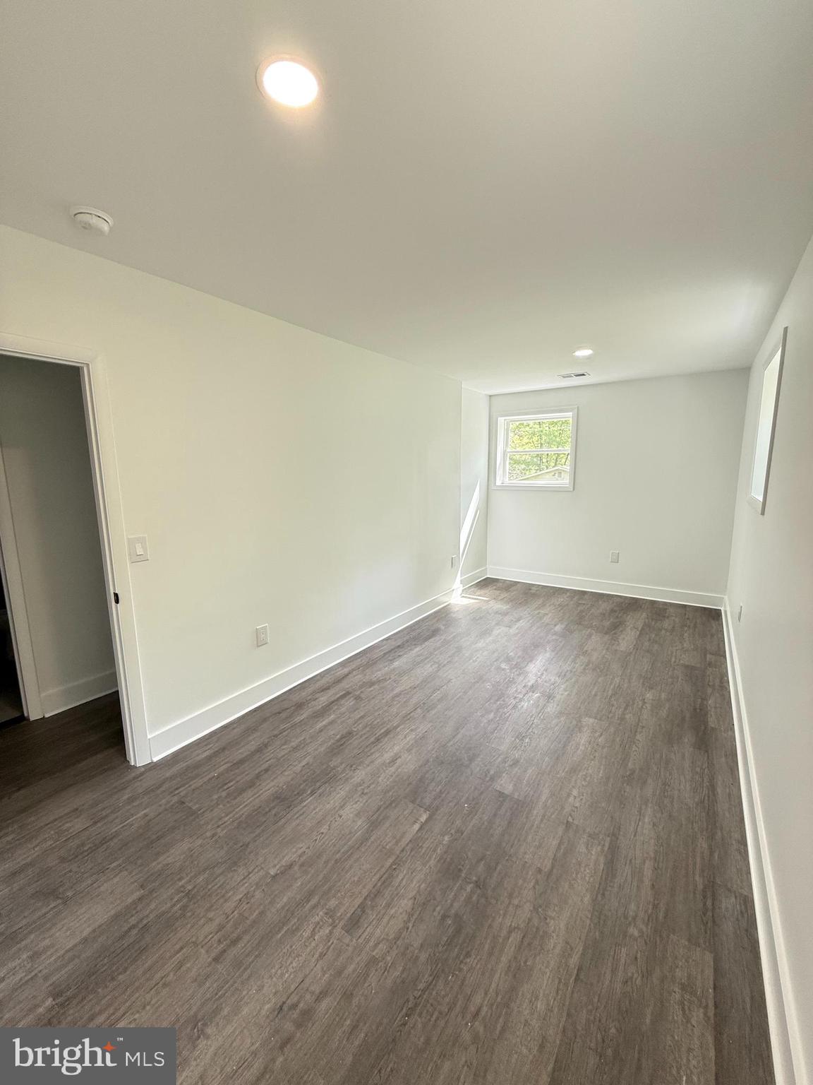 POST ROAD VILLAGE - Residential Lease