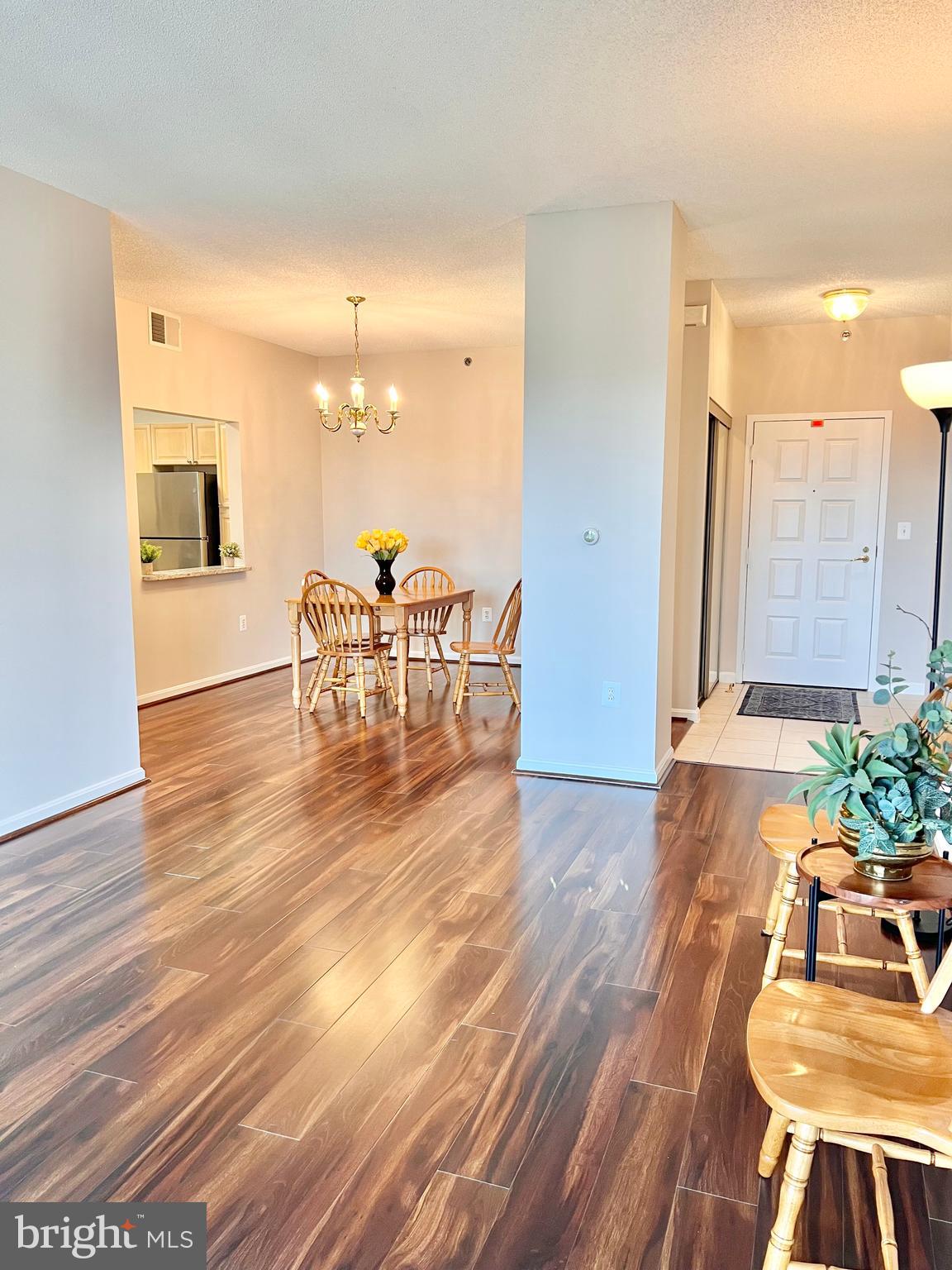 VANTAGE POINT EAST AT LEISURE WORLD - Residential