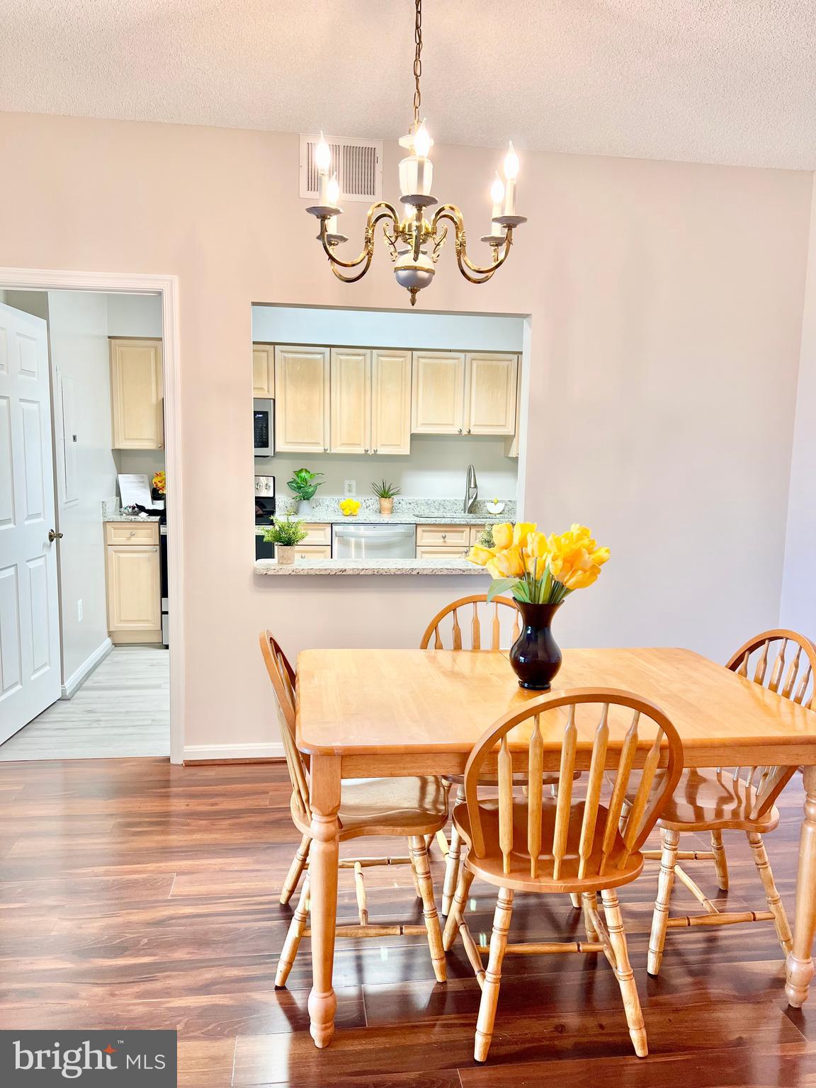 VANTAGE POINT EAST AT LEISURE WORLD - Residential