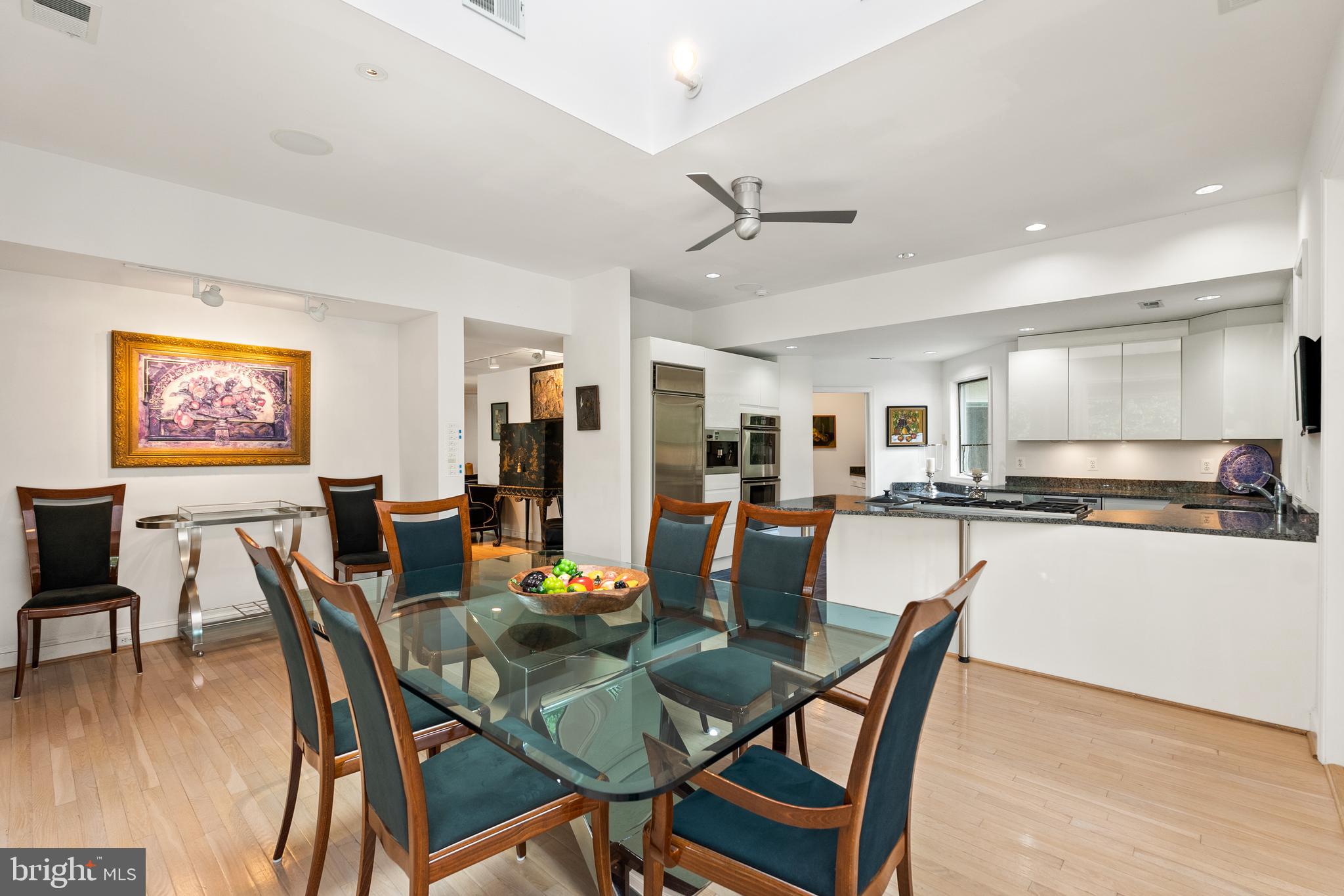 BARCROFT LAKE SHORES - Residential