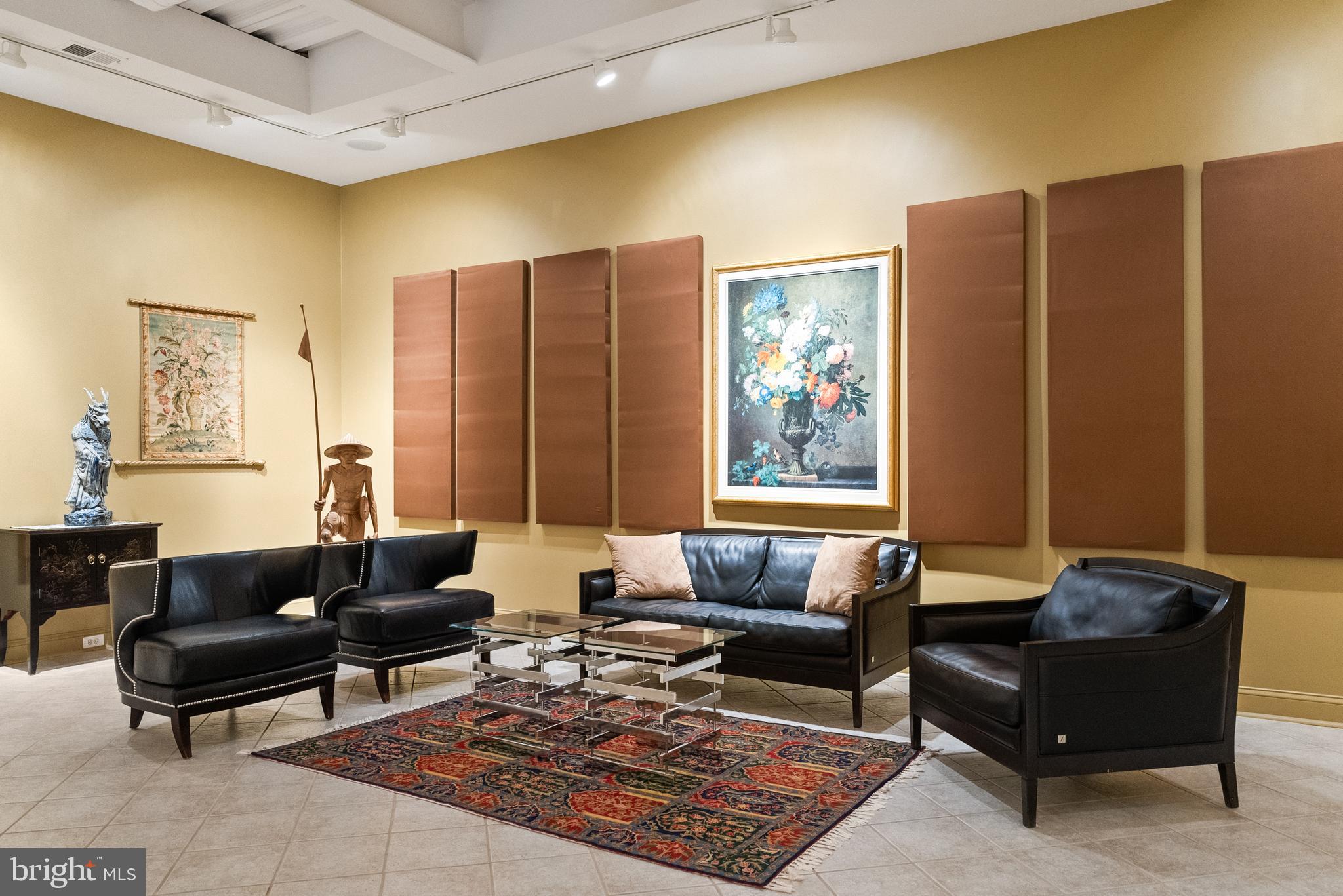 BARCROFT LAKE SHORES - Residential