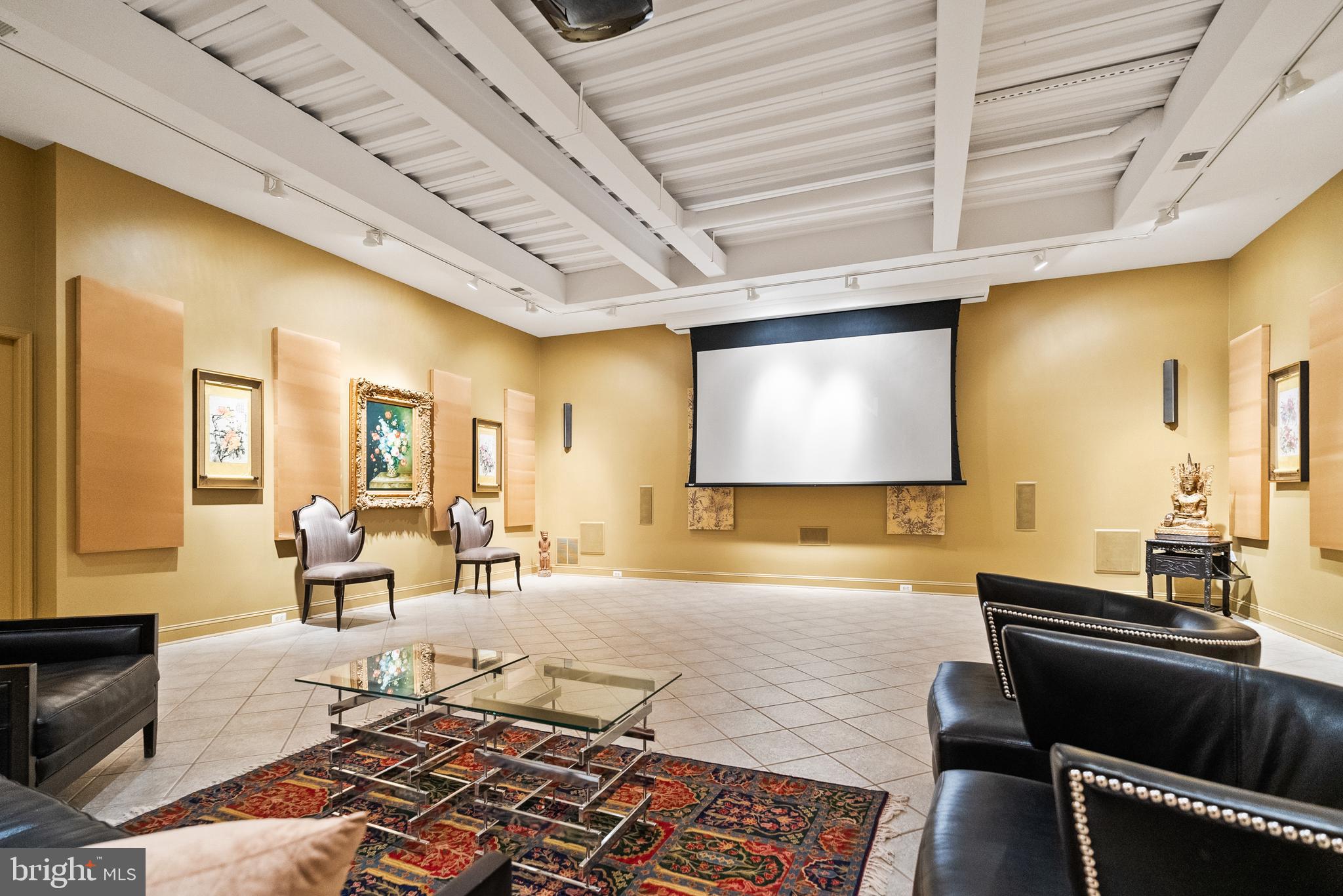 BARCROFT LAKE SHORES - Residential