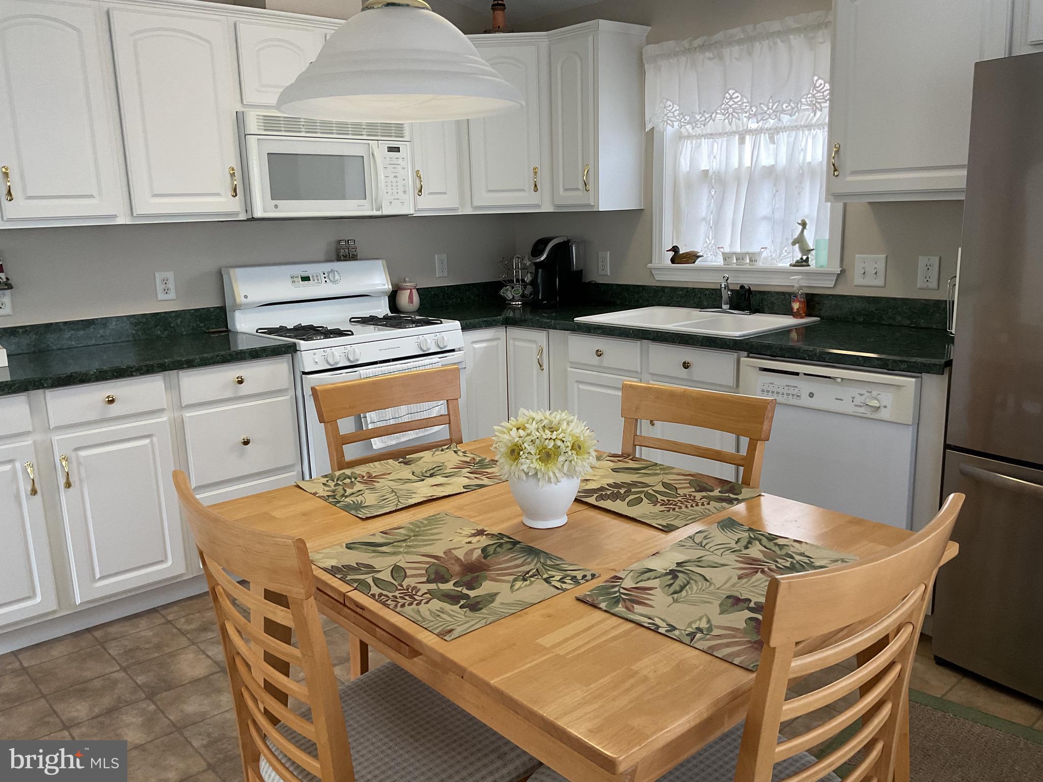 WHITE HORSE PARK PH 3 - Residential