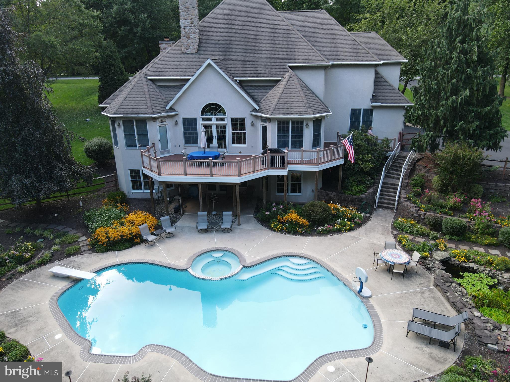 WINCHESTER - Residential