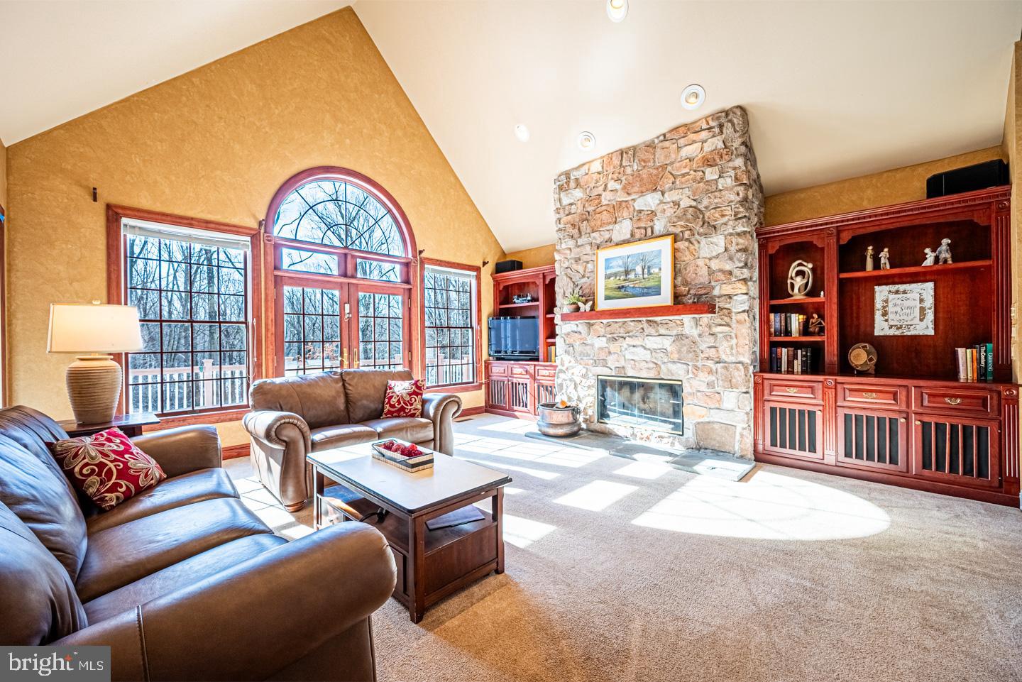 WINCHESTER - Residential