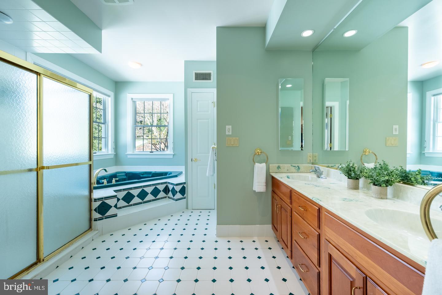 WINCHESTER - Residential