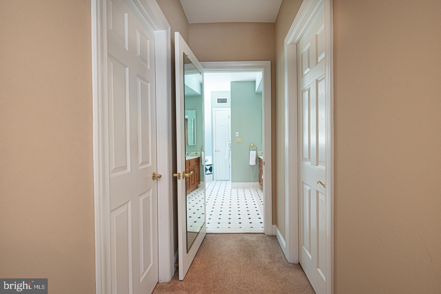 WINCHESTER - Residential