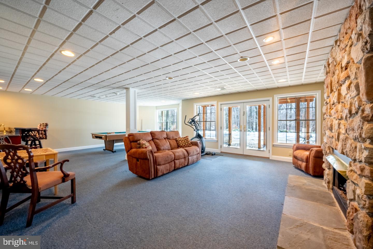 WINCHESTER - Residential