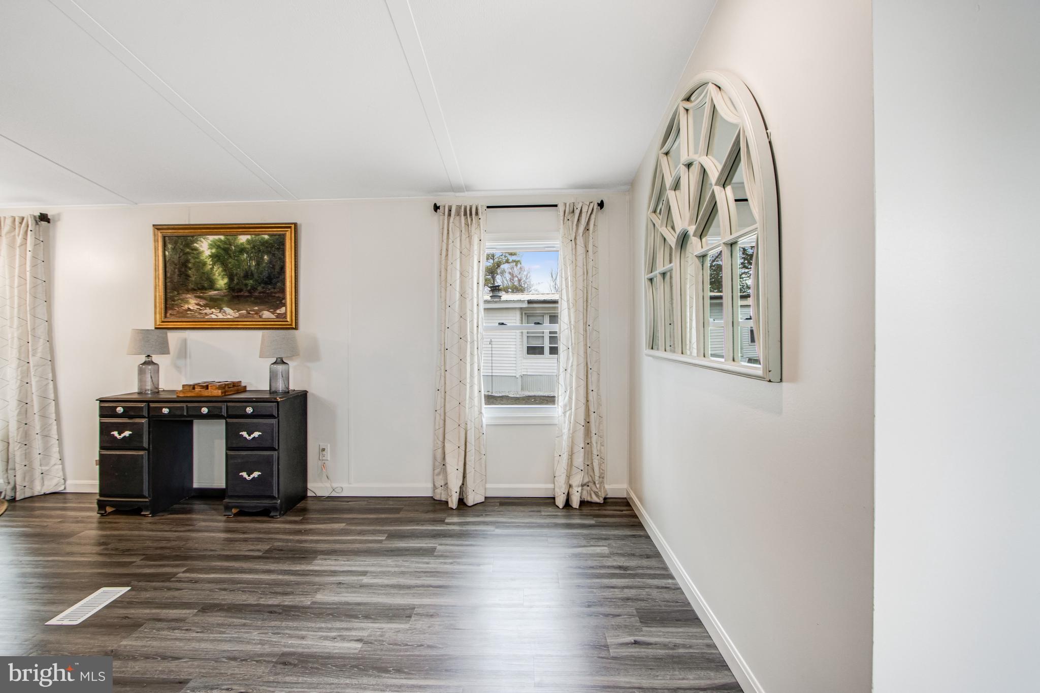 BAY CITY - Residential