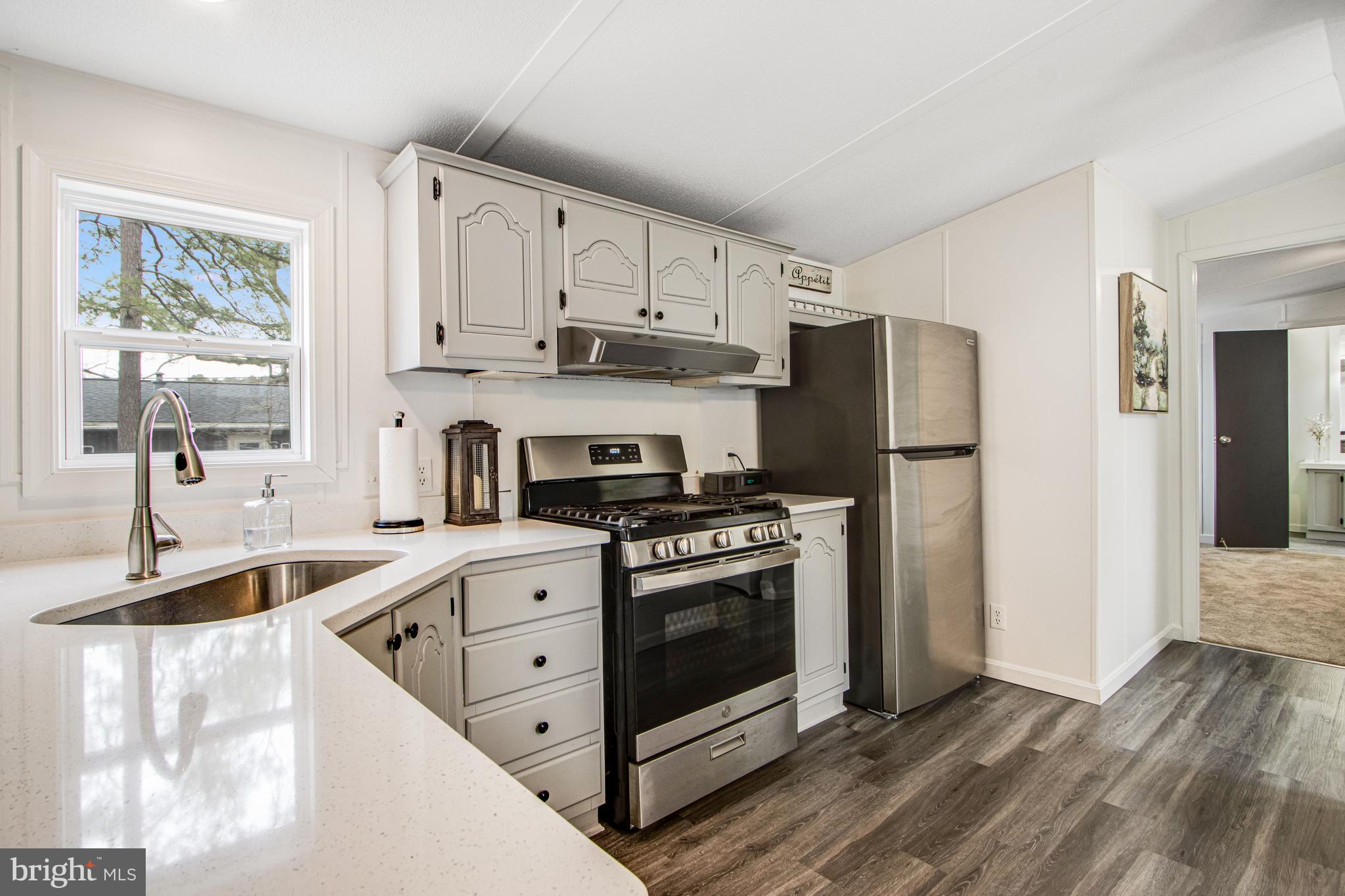 BAY CITY - Residential