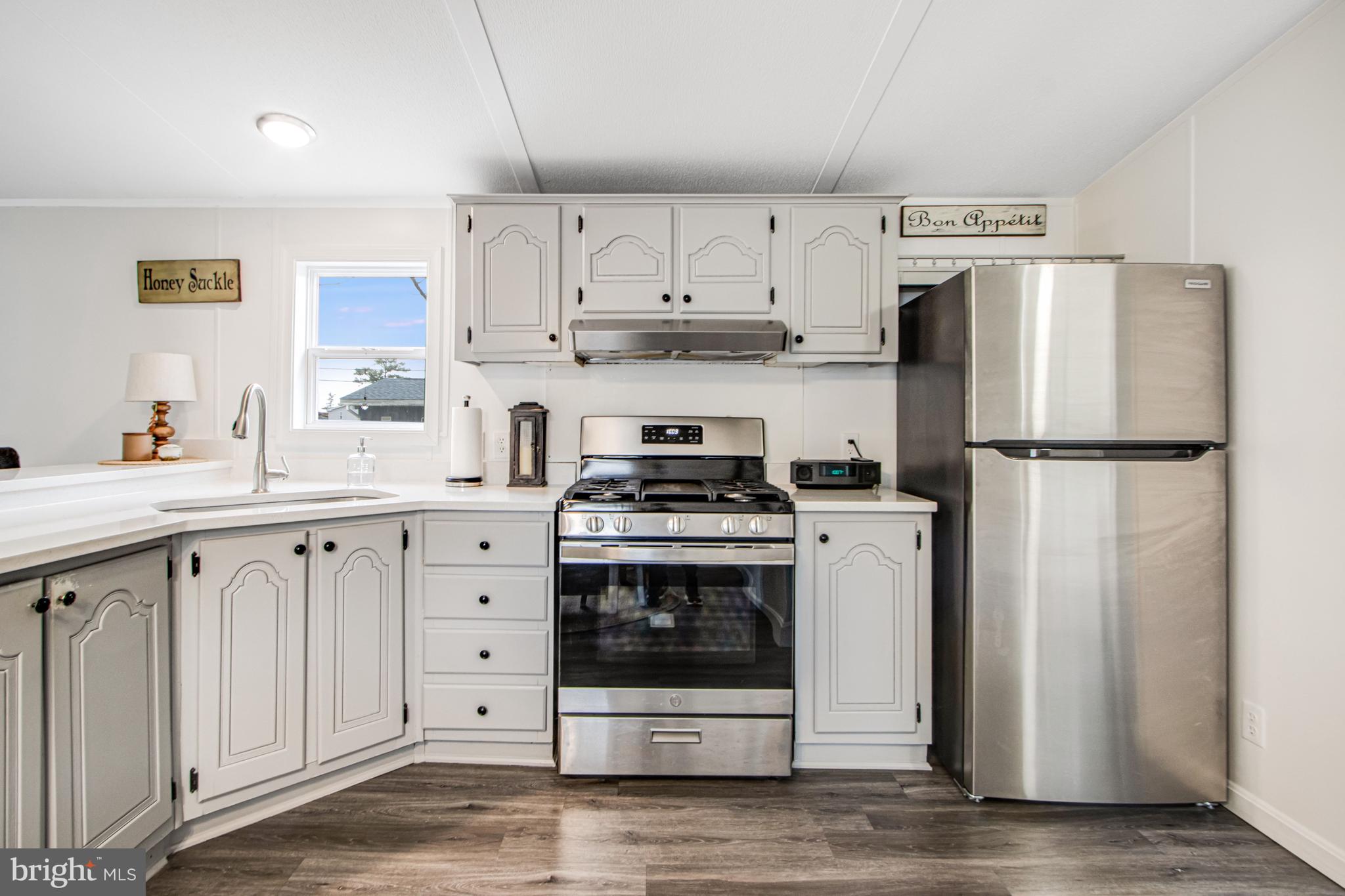 BAY CITY - Residential