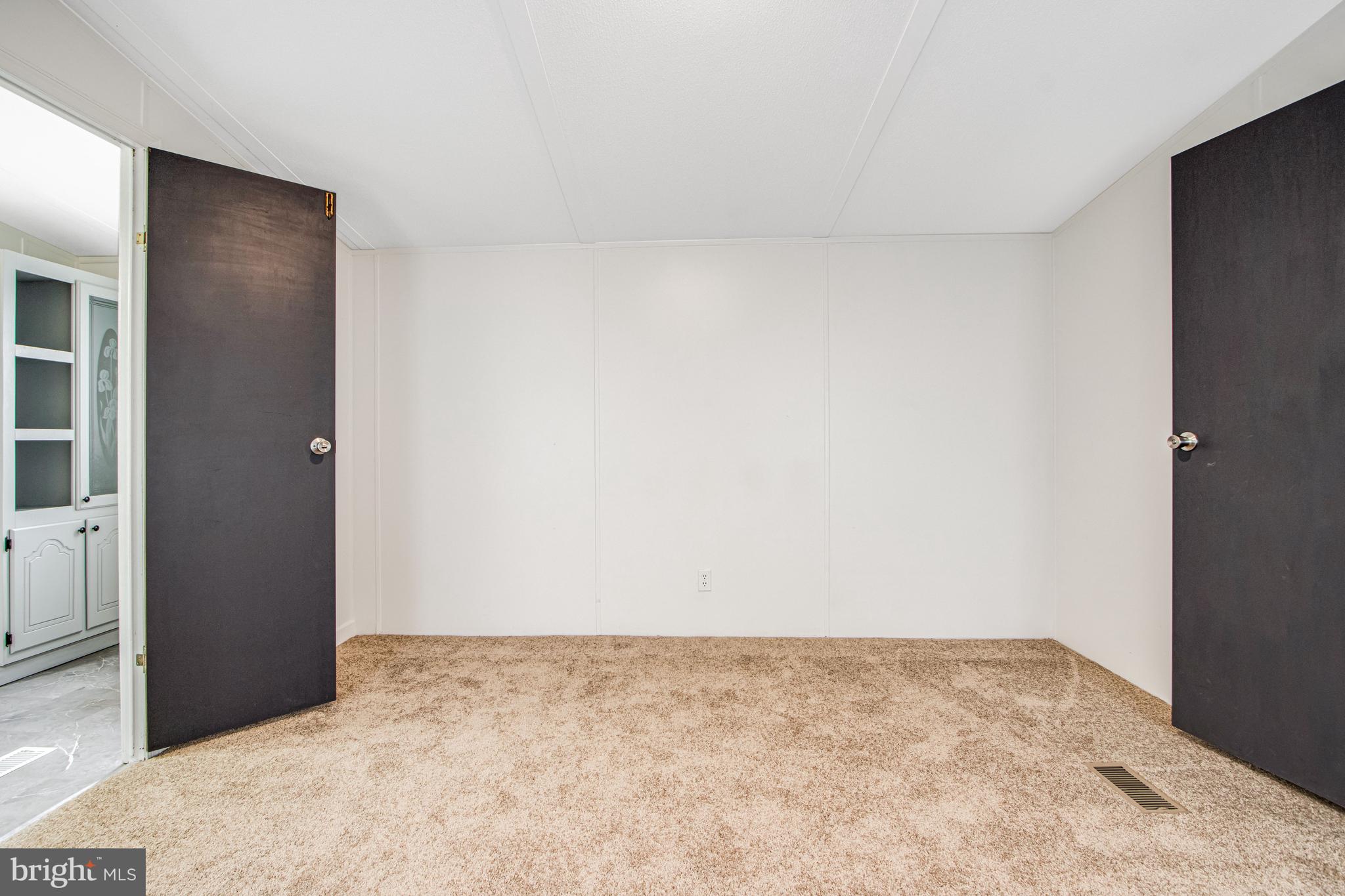 BAY CITY - Residential