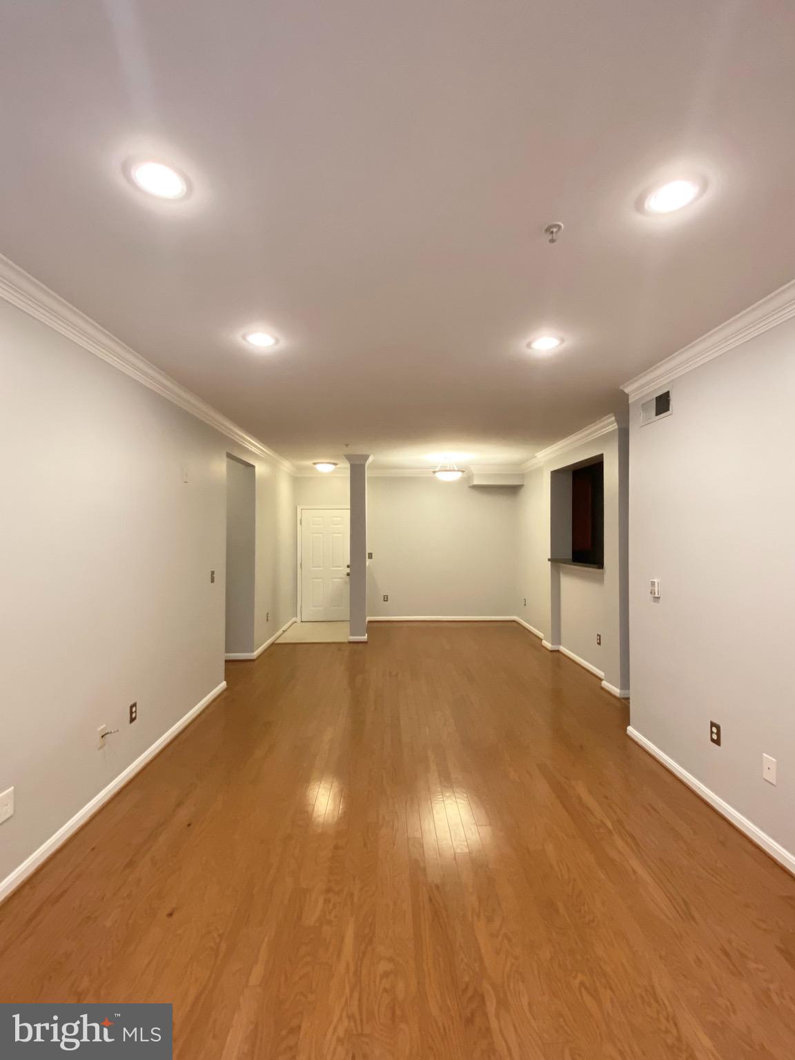 EXCHANGE AT VAN DORN - Residential Lease