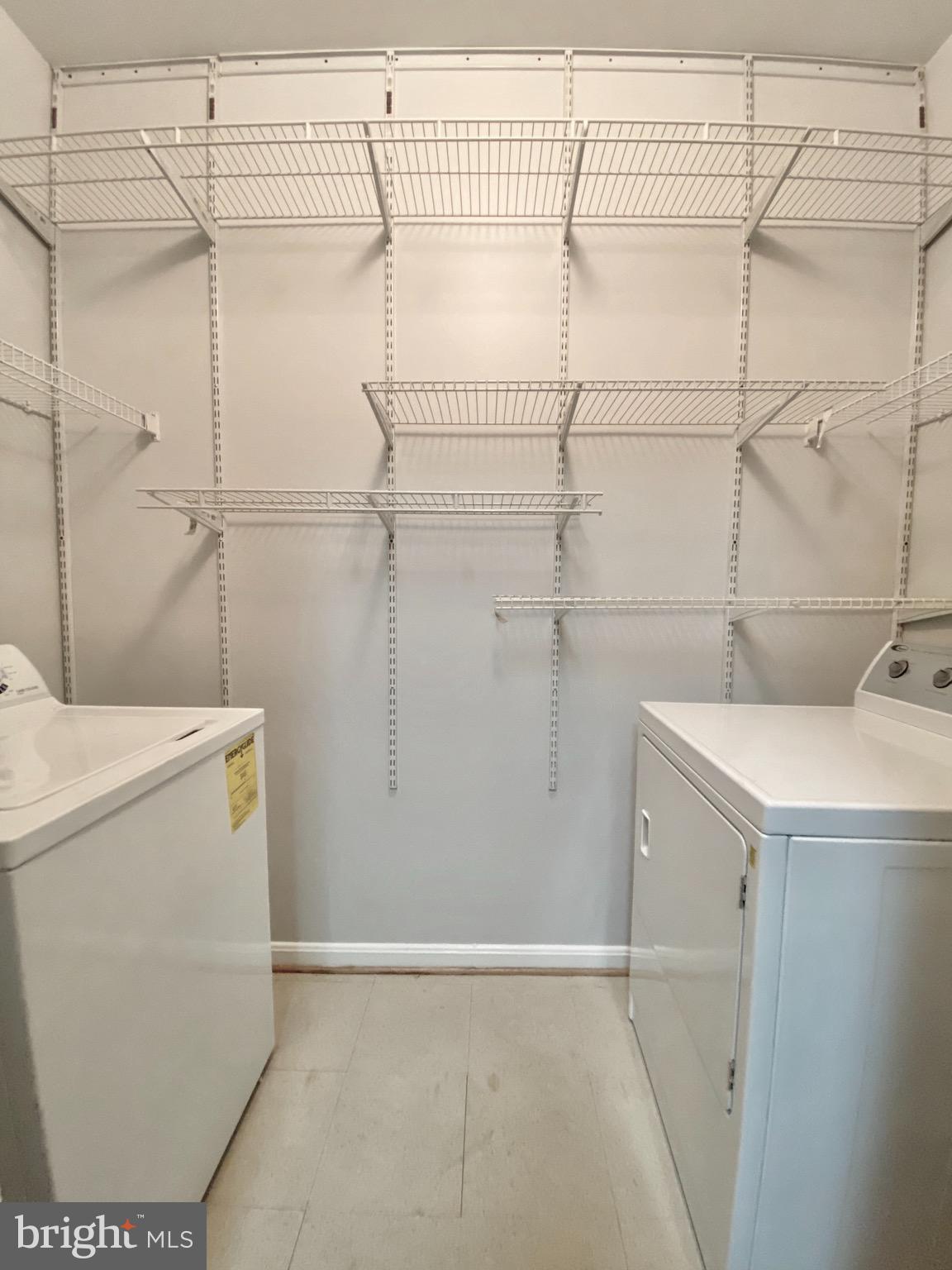 EXCHANGE AT VAN DORN - Residential Lease