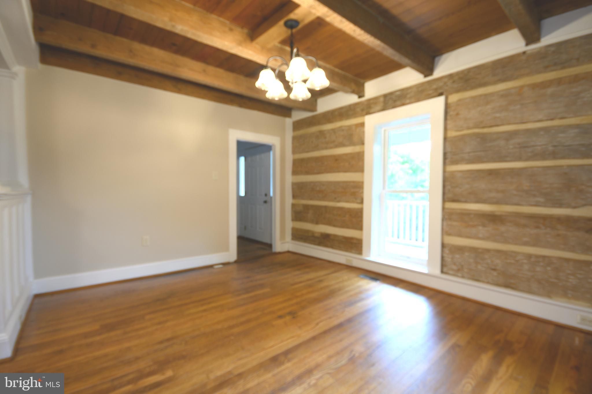 169 CREEK ROAD E