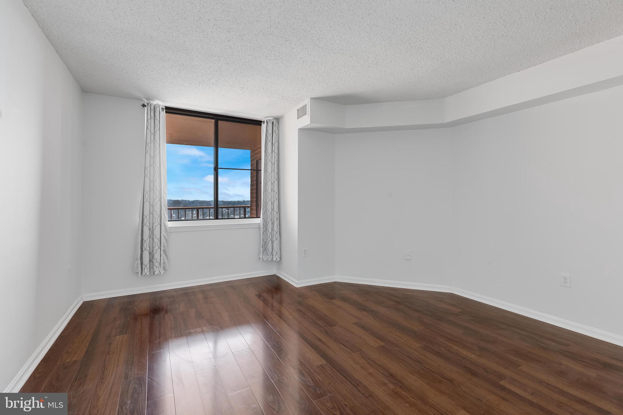 GROSVENOR PARK - Residential