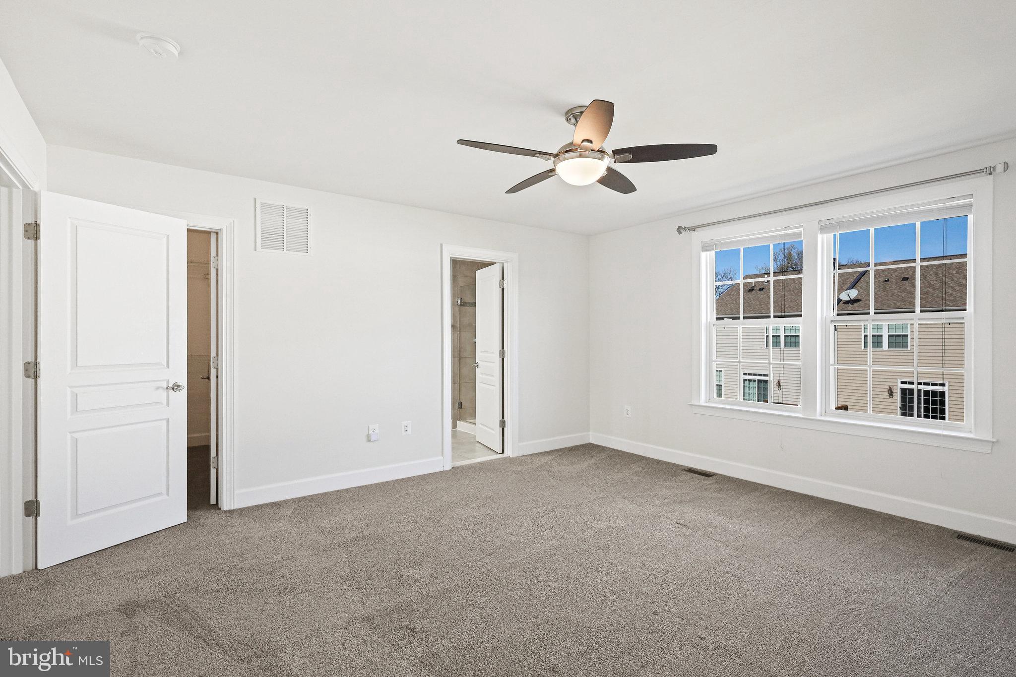 FOSTERS CREST - Residential Lease