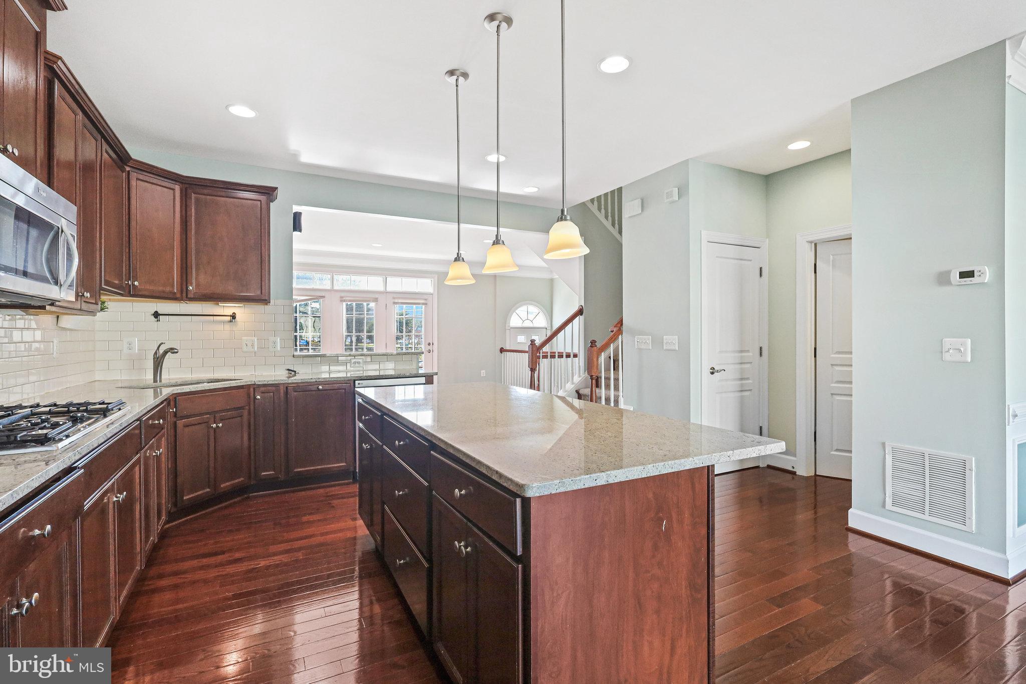 FOSTERS CREST - Residential Lease