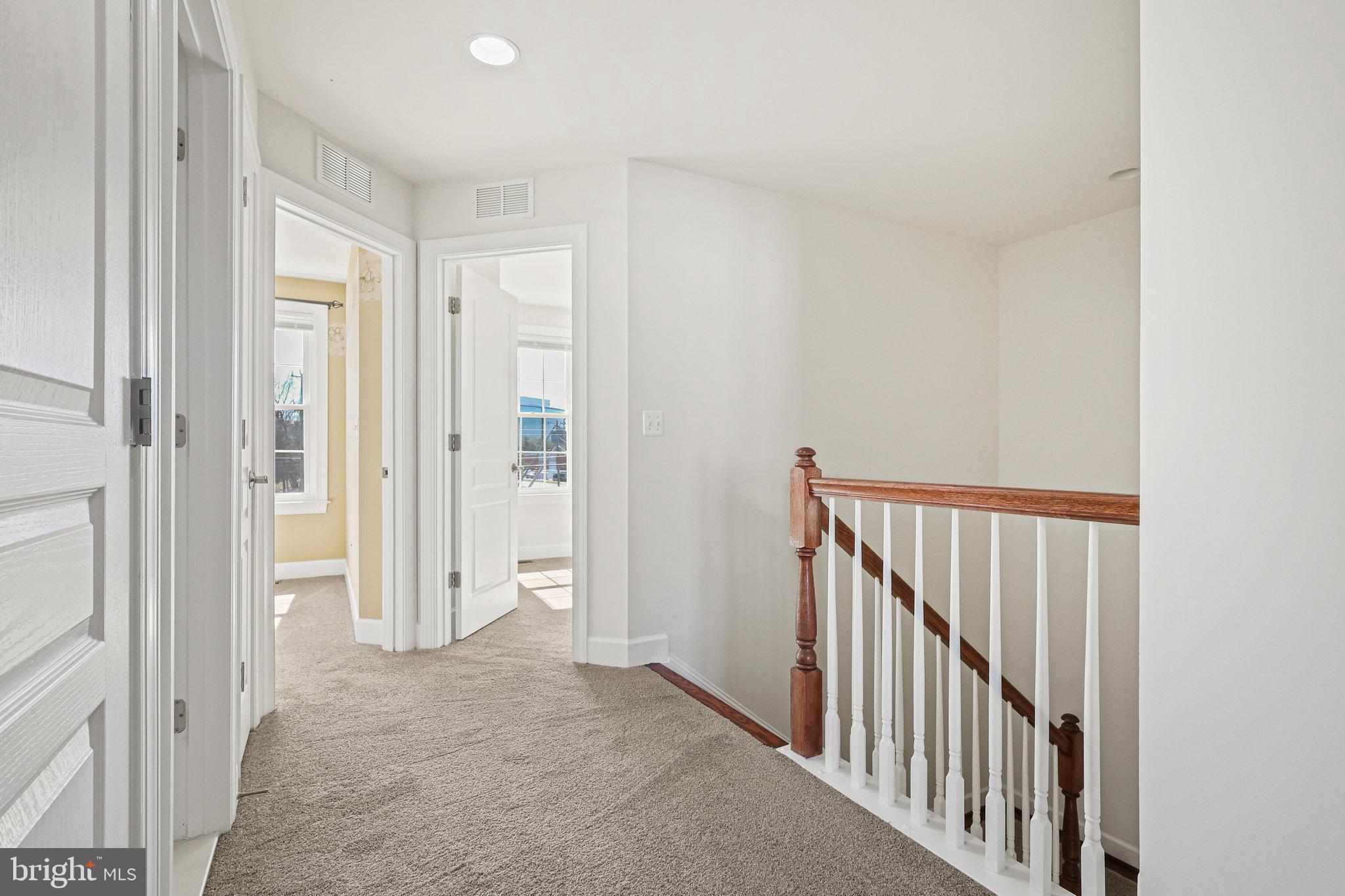 FOSTERS CREST - Residential Lease