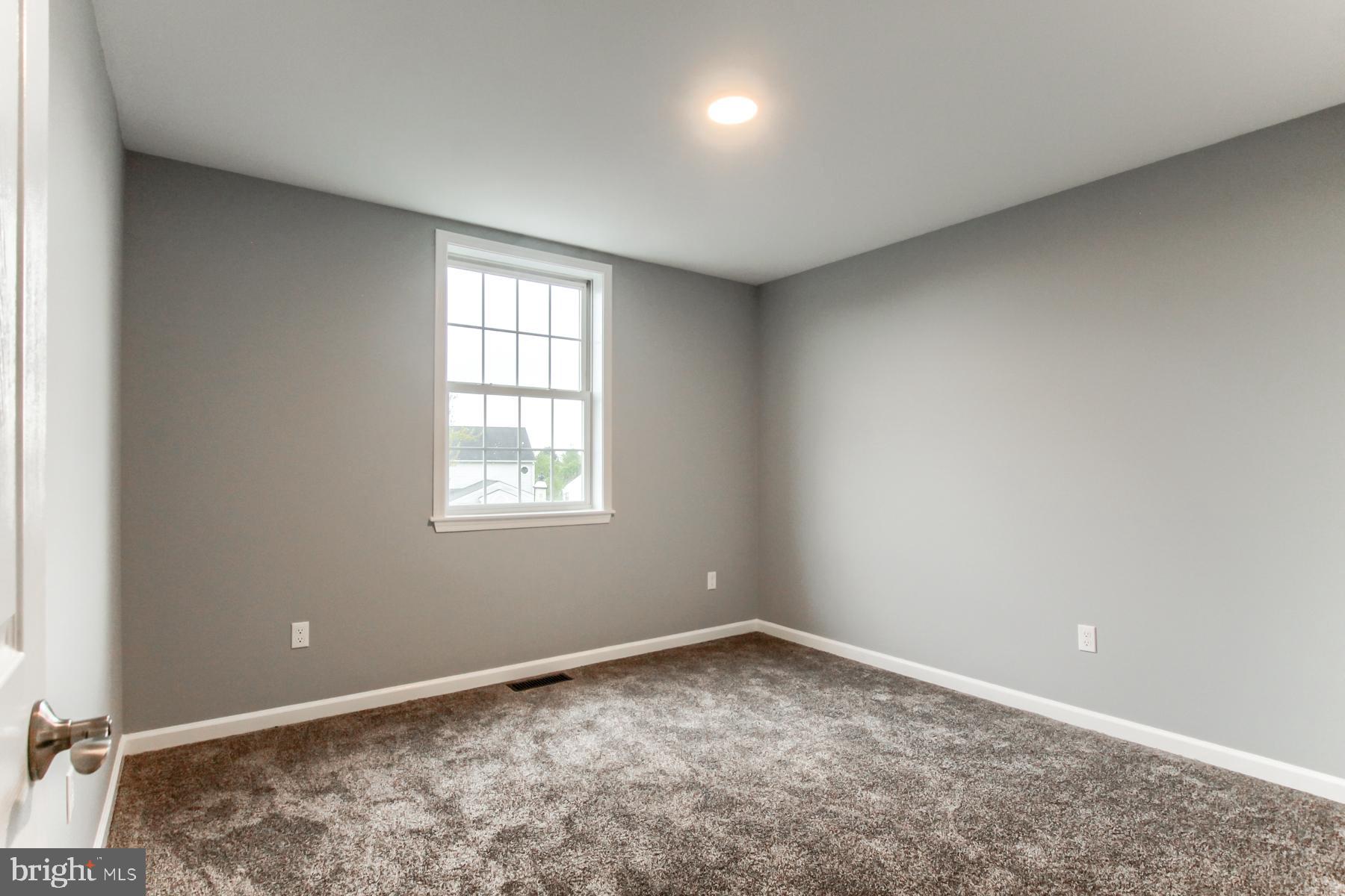 BLUE MEADOW FARMS - Residential