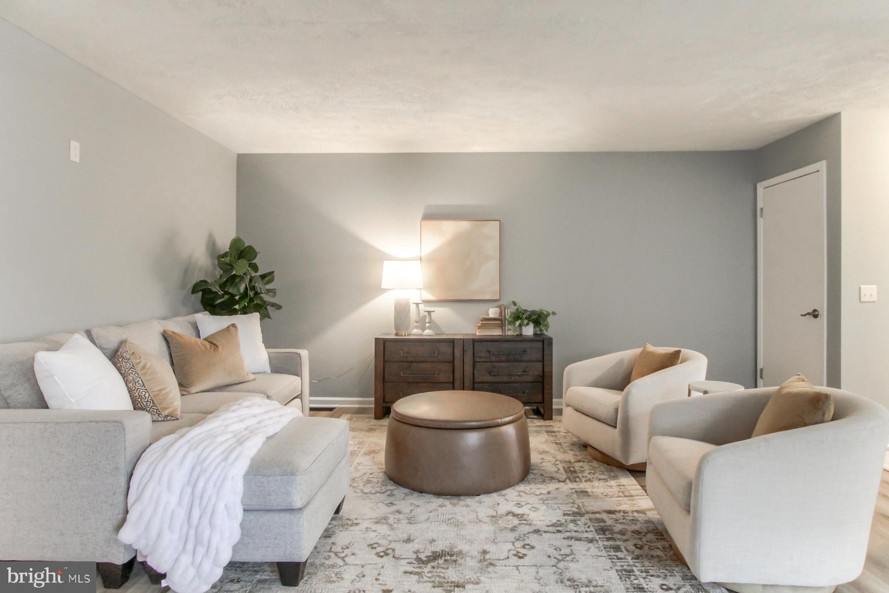 BLUE MEADOW FARMS - Residential