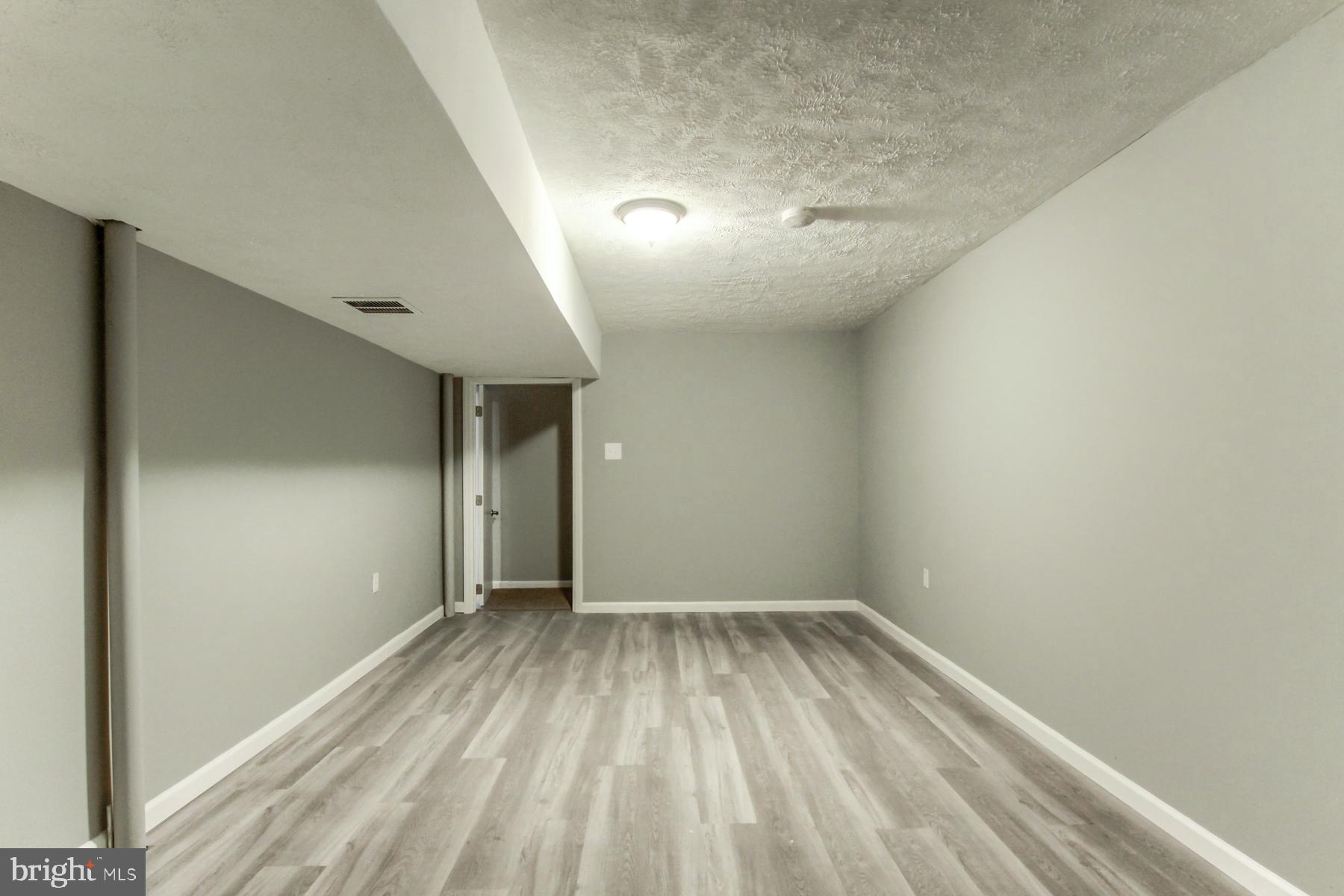 BLUE MEADOW FARMS - Residential