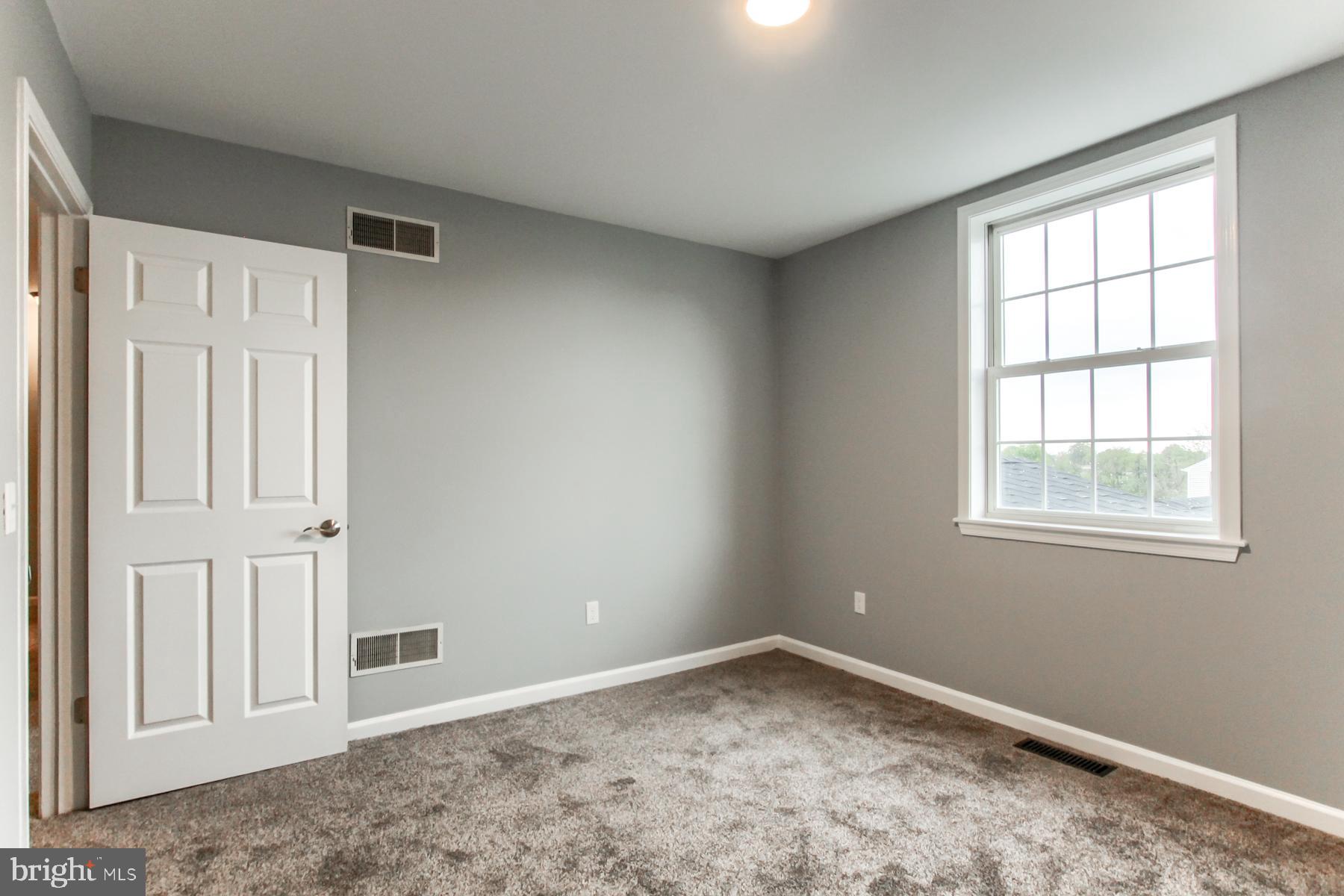 BLUE MEADOW FARMS - Residential