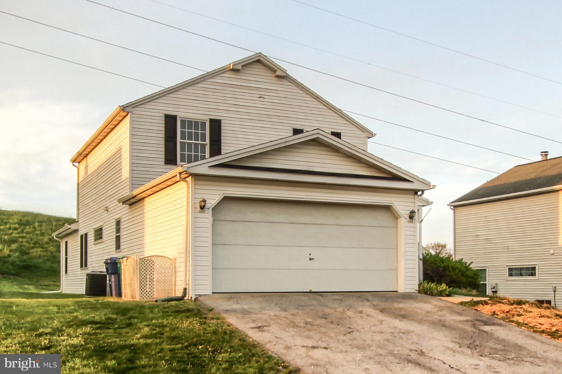 BLUE MEADOW FARMS - Residential